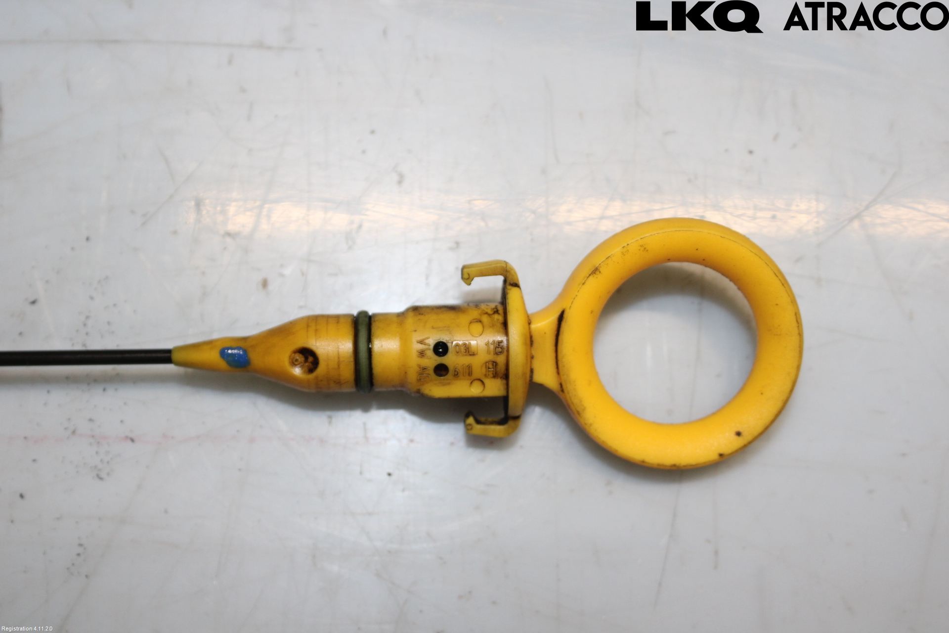 Volkswagen VW TOURAN 10-15 Oljesticka