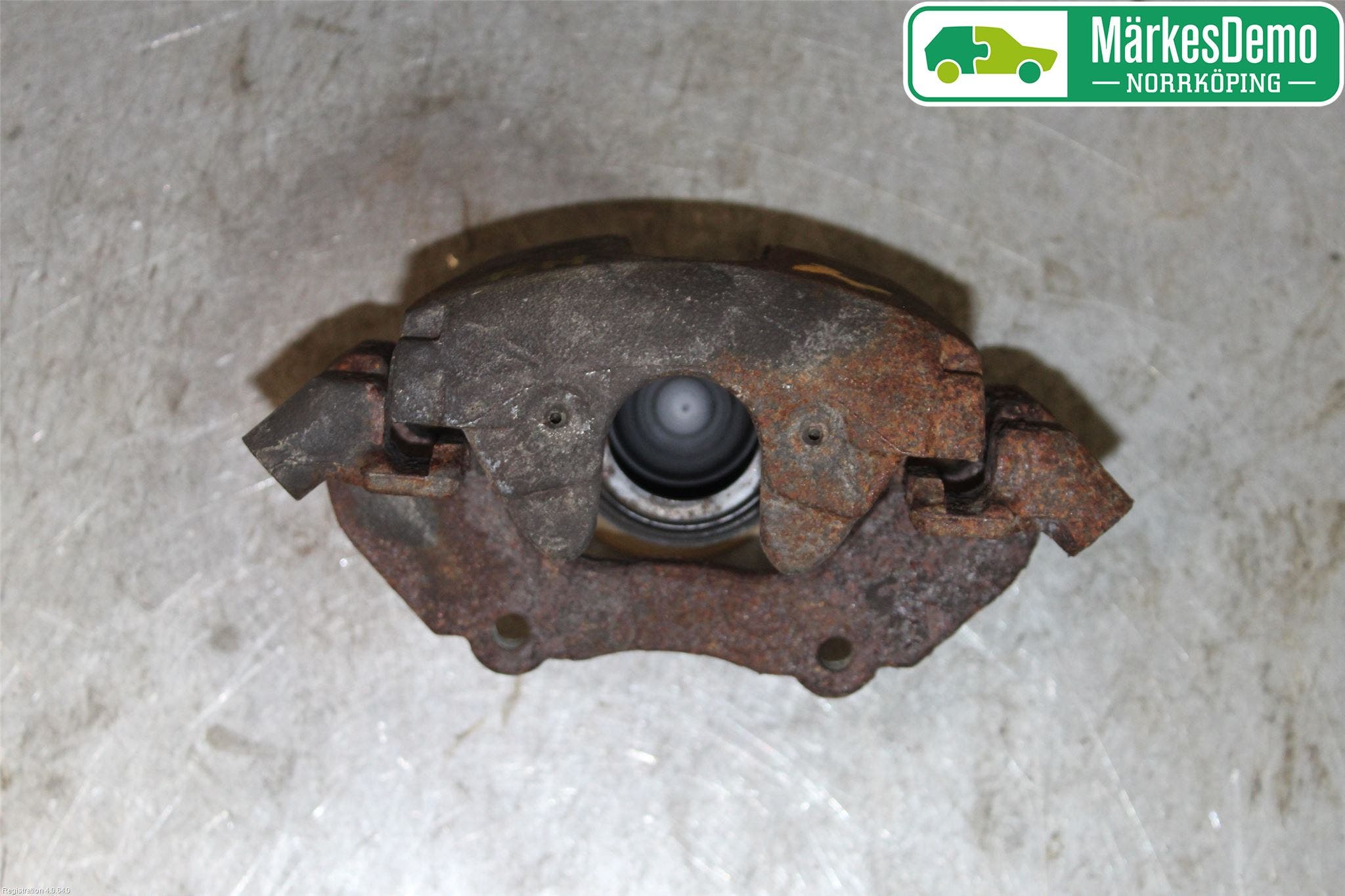 Ford KUGA 08-12 Bromsok Fram Höger