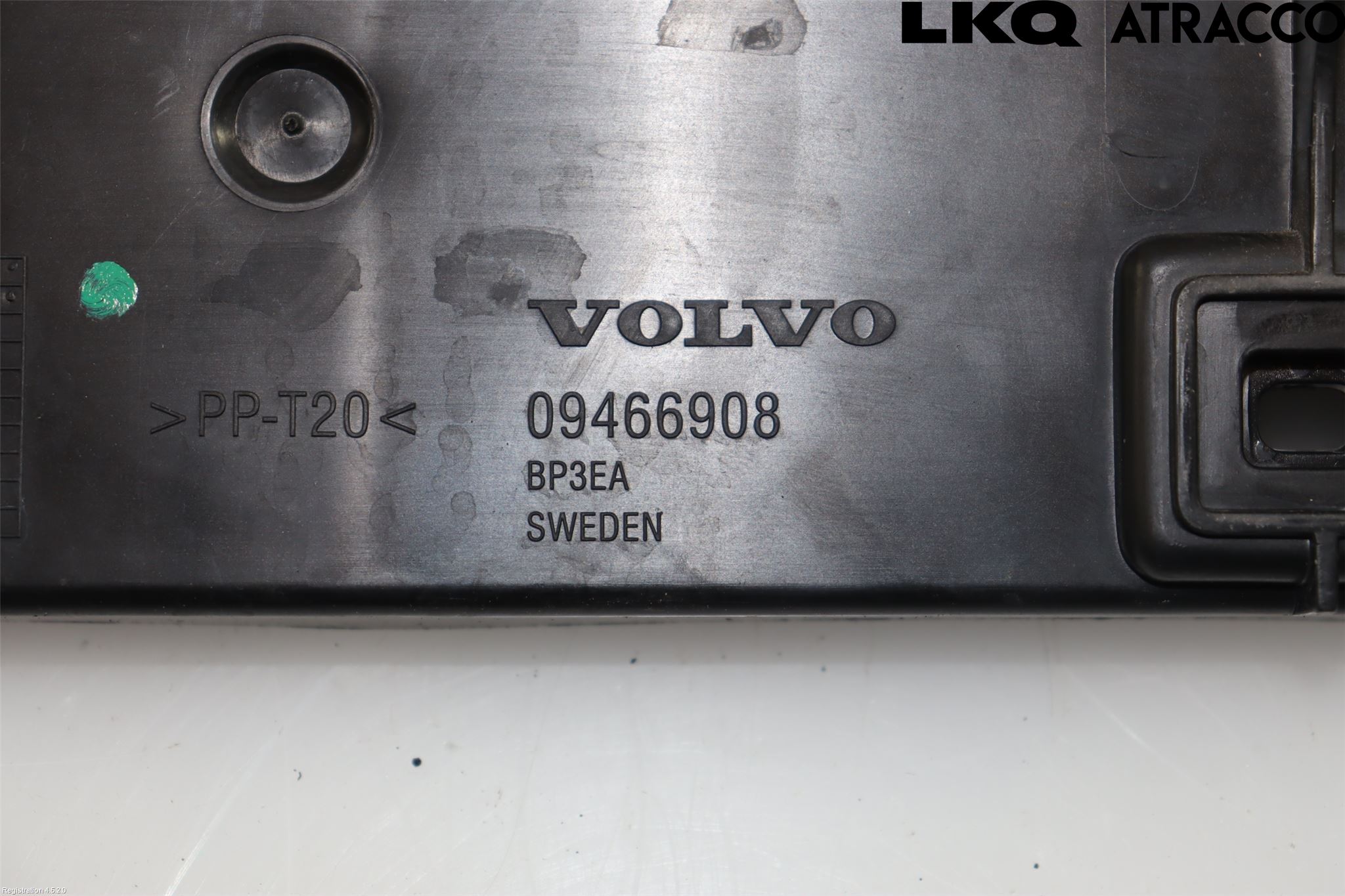 Volvo C70 06-10 Stötfångarfäste Bak Vä