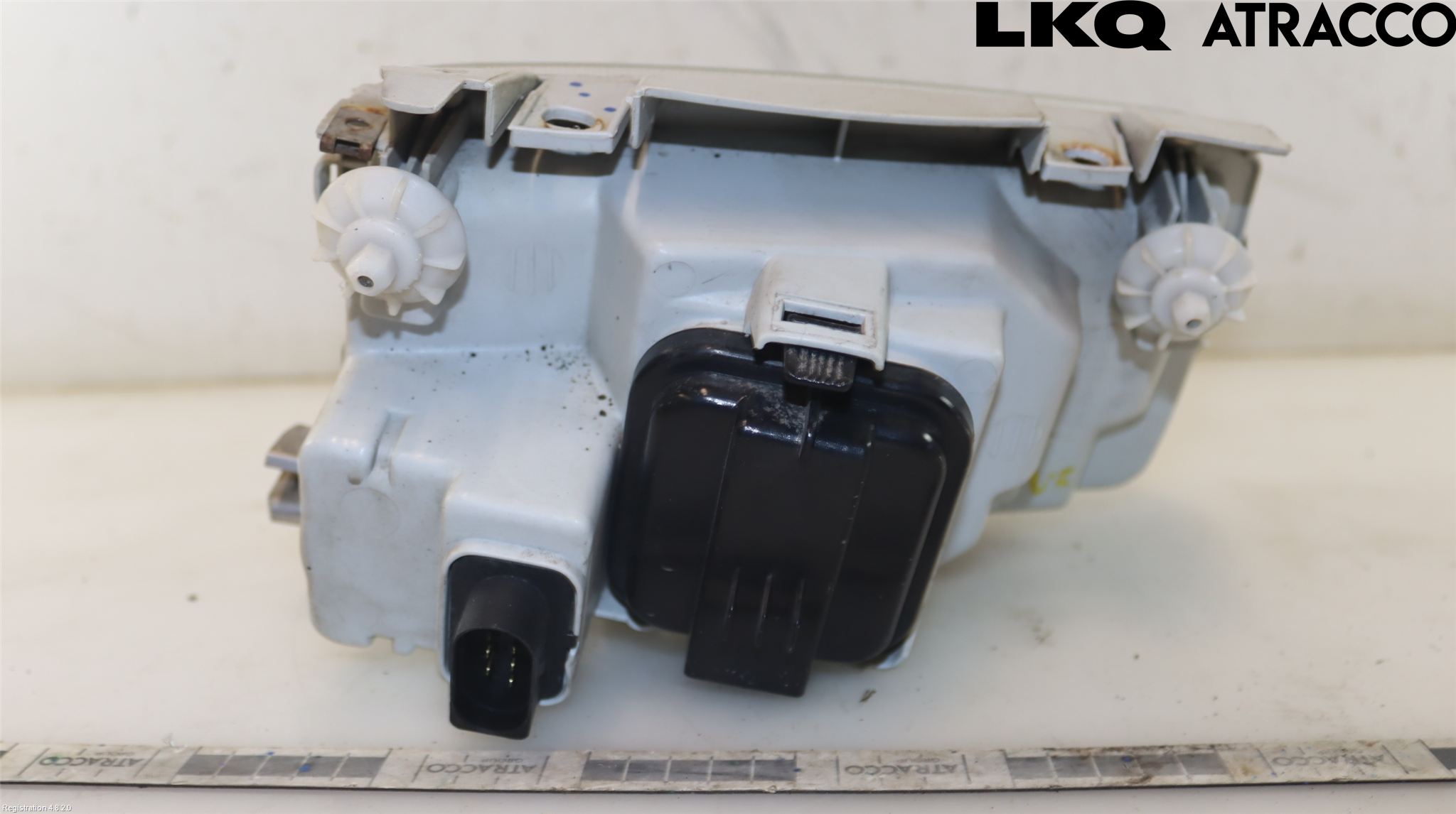 Volkswagen VW POLO 95-01 Strålkastare Vänster