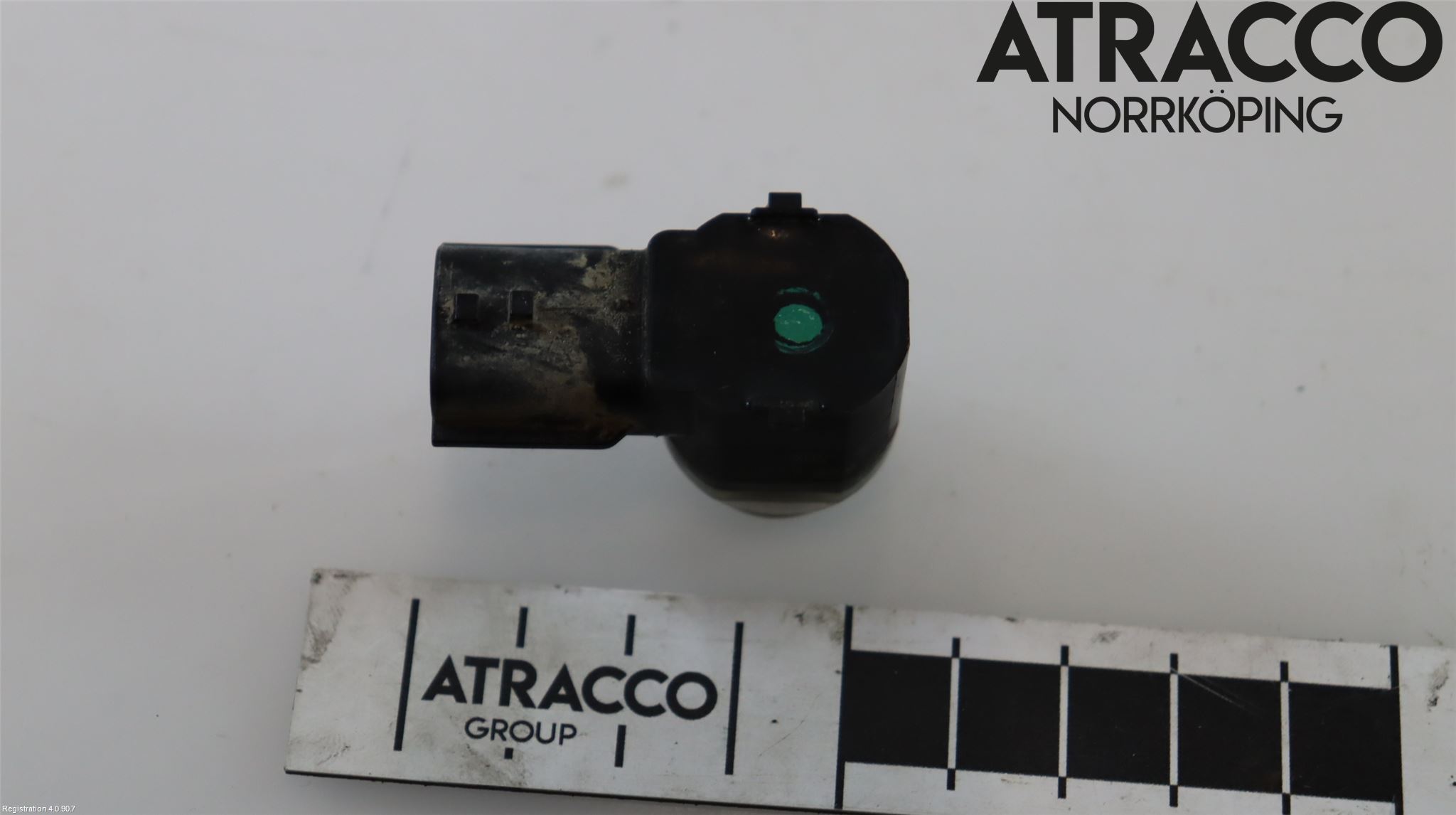 Renault TRAFIC/E-TECH 15- Parkeringshjälp Backsensor