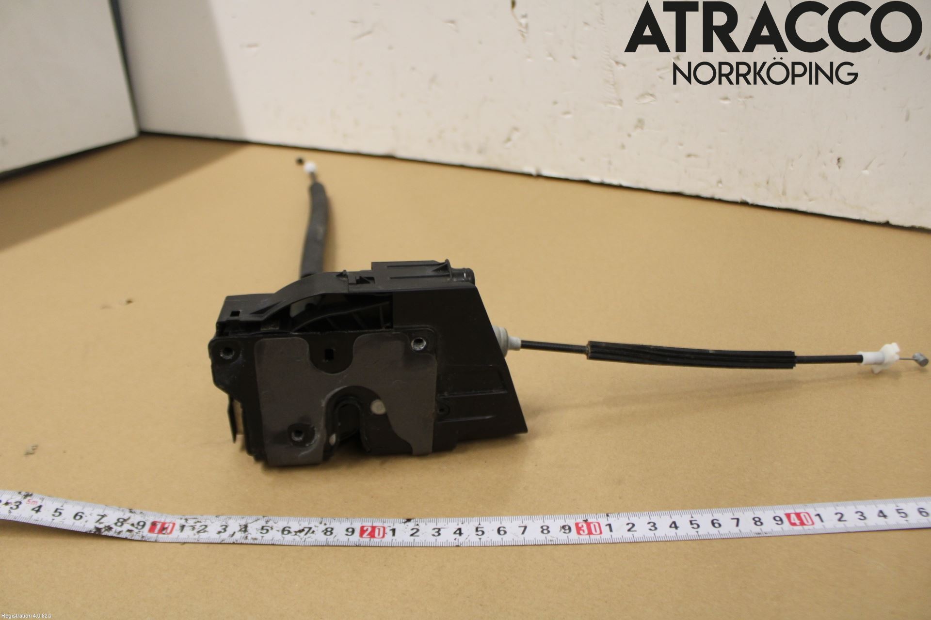 Jaguar F-PACE Låskista-Dörrlås