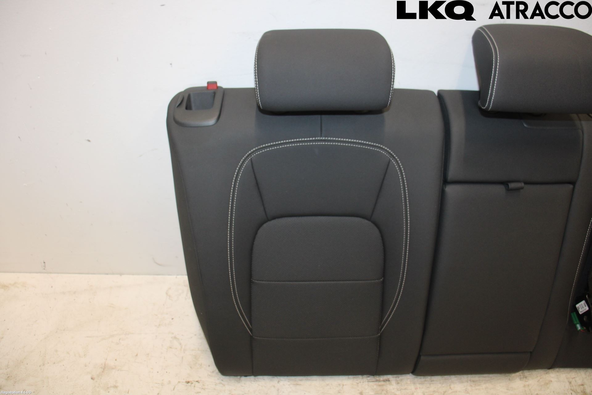 Jaguar I-PACE 18- Inredning Ryggdyna Bak