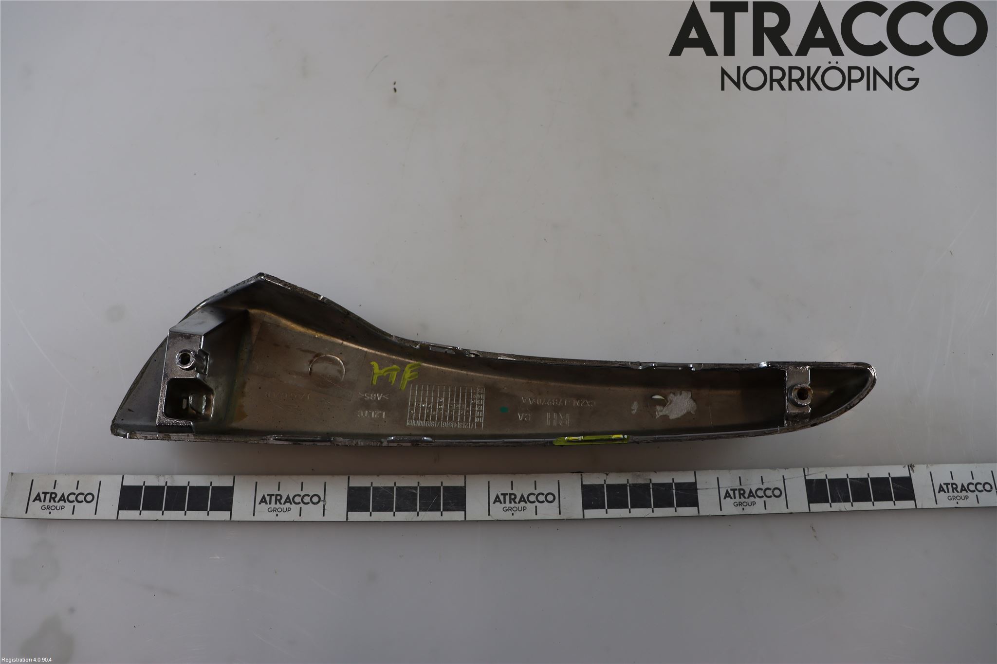 Jaguar XF 08-15 Stötfångarlist Fram