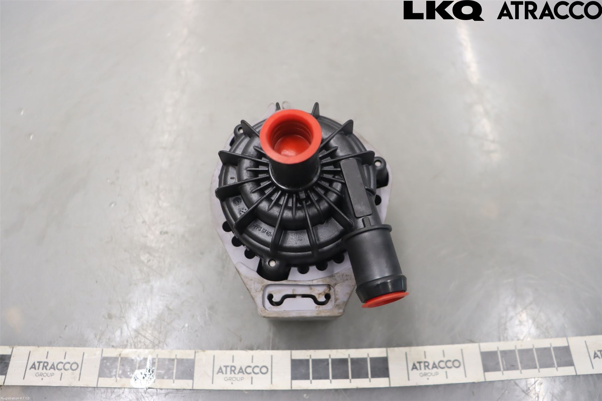 Audi Q4 E-TRON FZ 22- Vattenpump