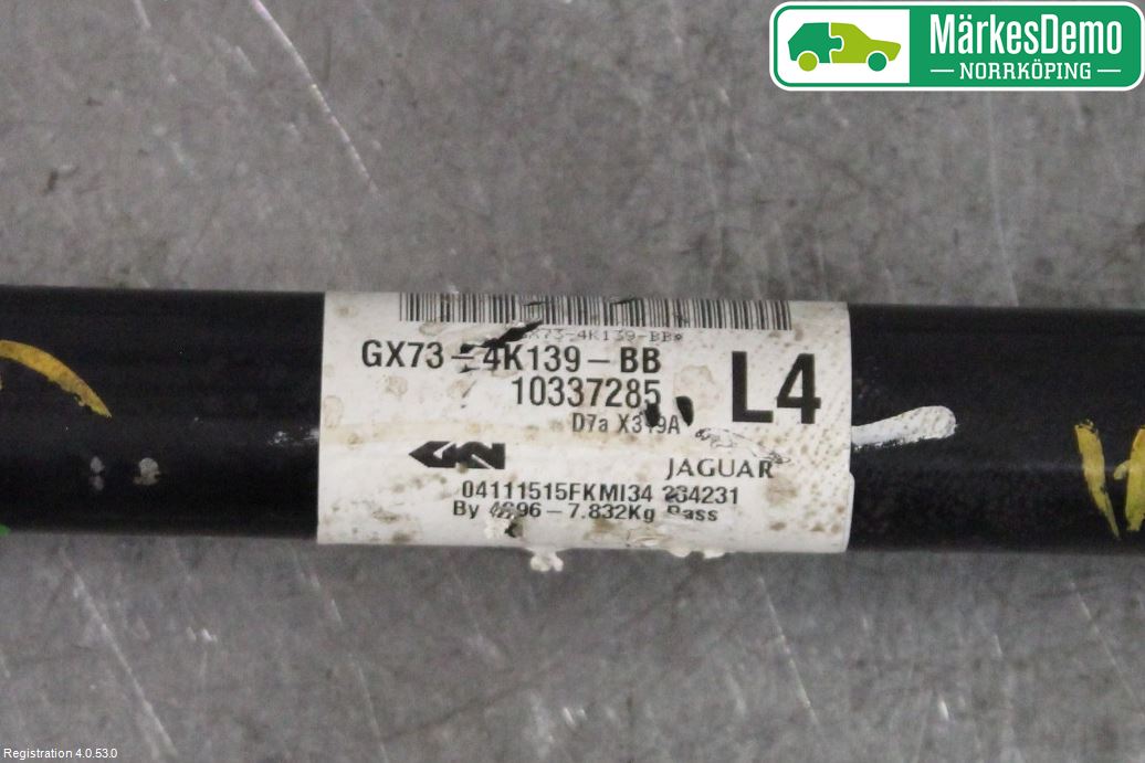 Jaguar XE (X760) 15-24 Drivaxel Bak Vänster