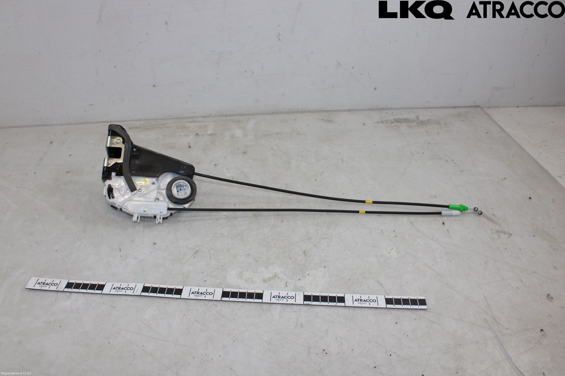 Toyota YARIS XP130 15-20 Låskista-Dörrlås