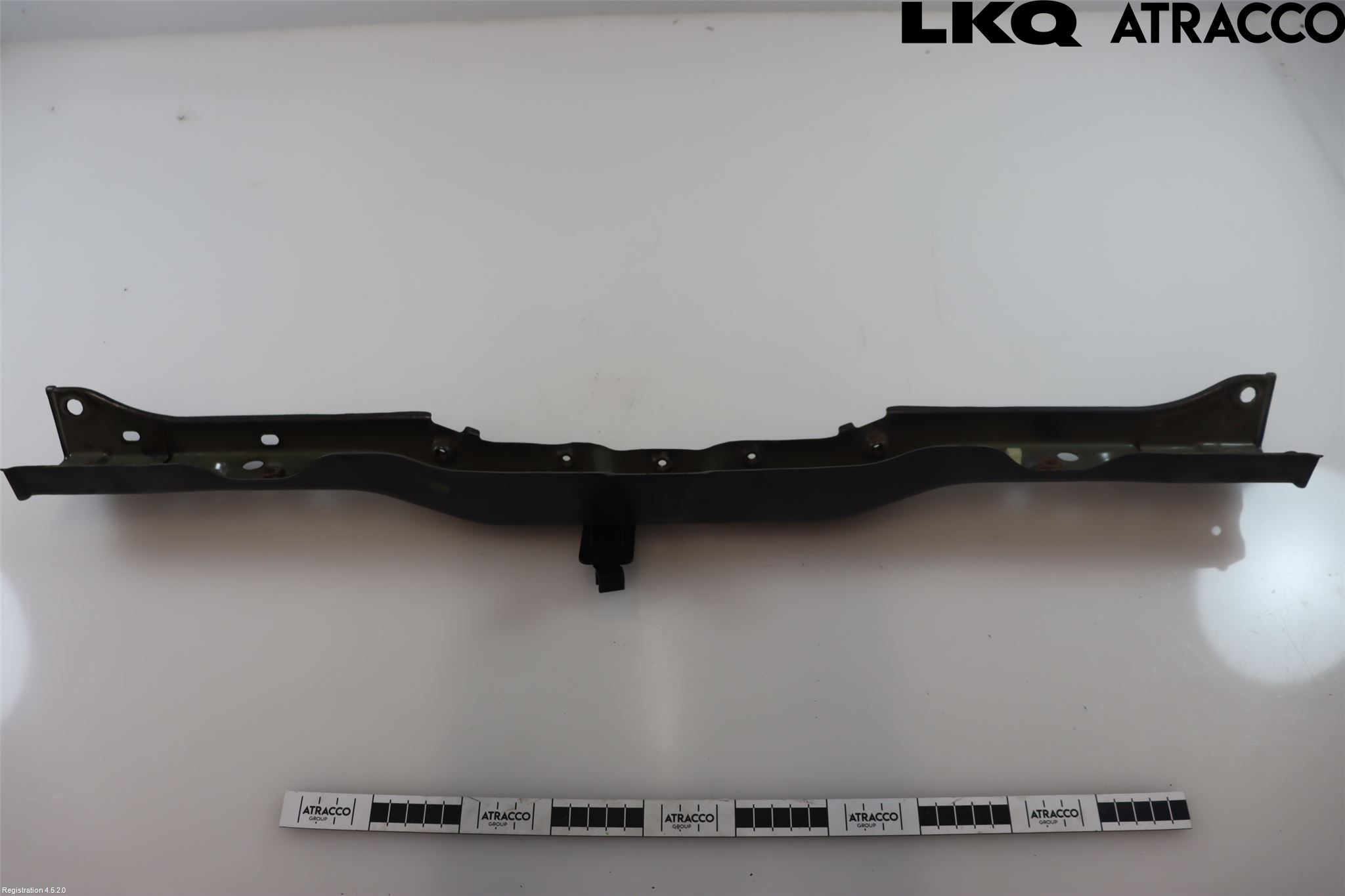 Toyota AVENSIS 07-08 Frontplåt Övre