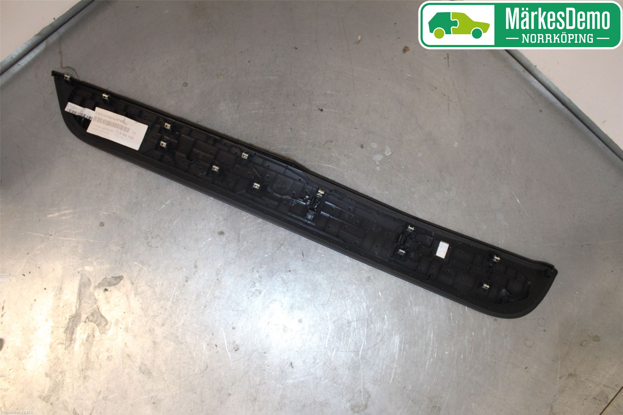 Jaguar F-TYPE Instrumentkonsoll Mitt