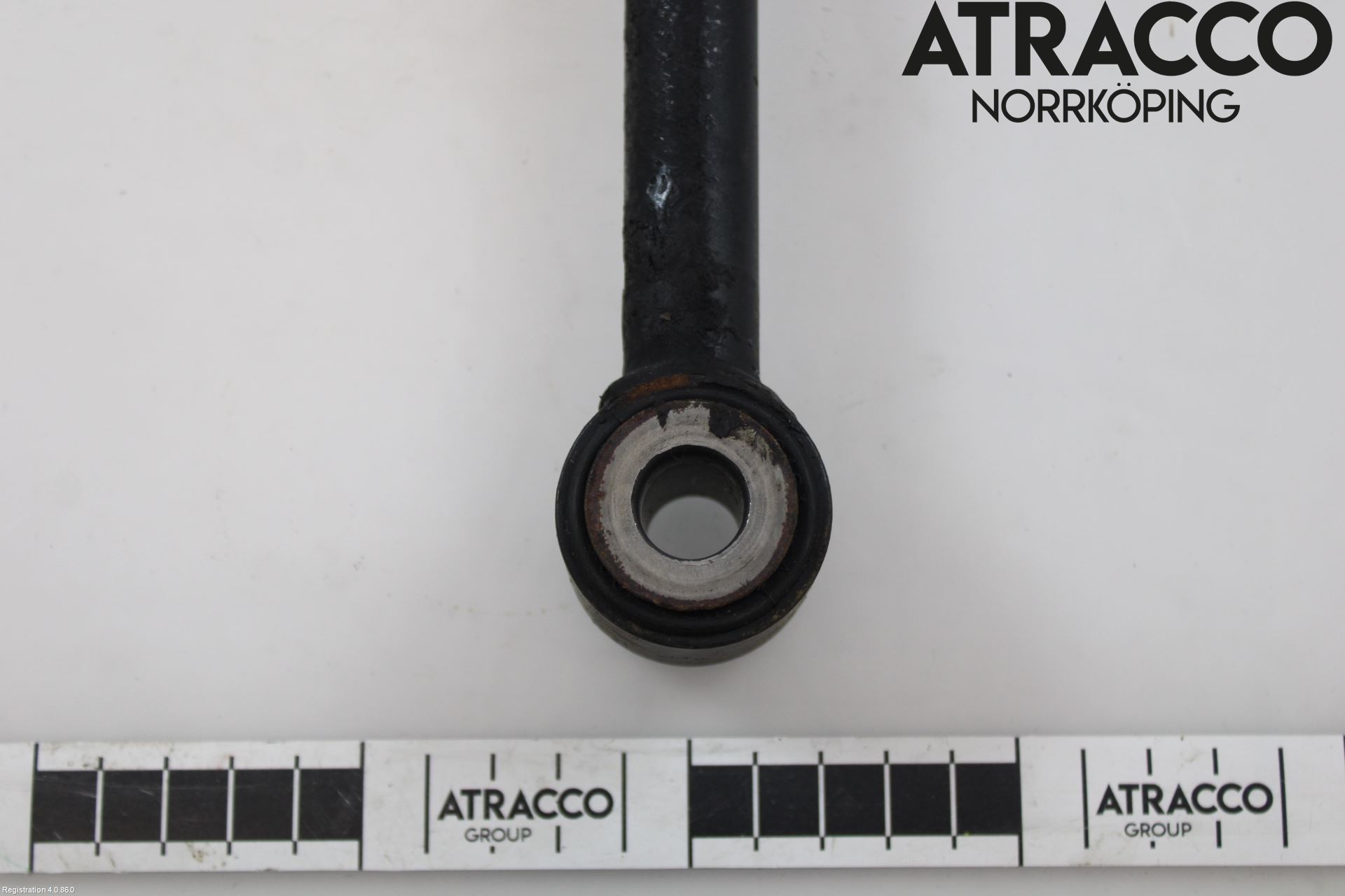 Dacia DUSTER 10-17 Bärarm Bak Höger