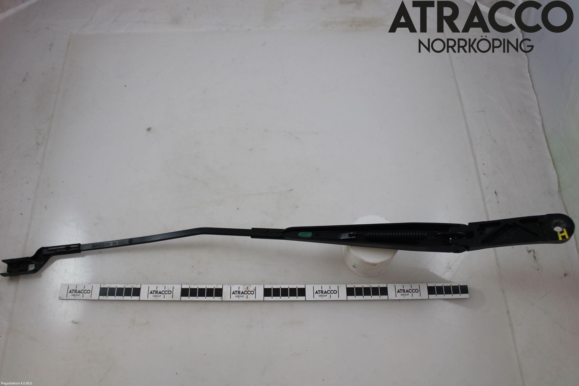 Volkswagen VW PASSAT 20-24 Torkararm Armar Vindruta