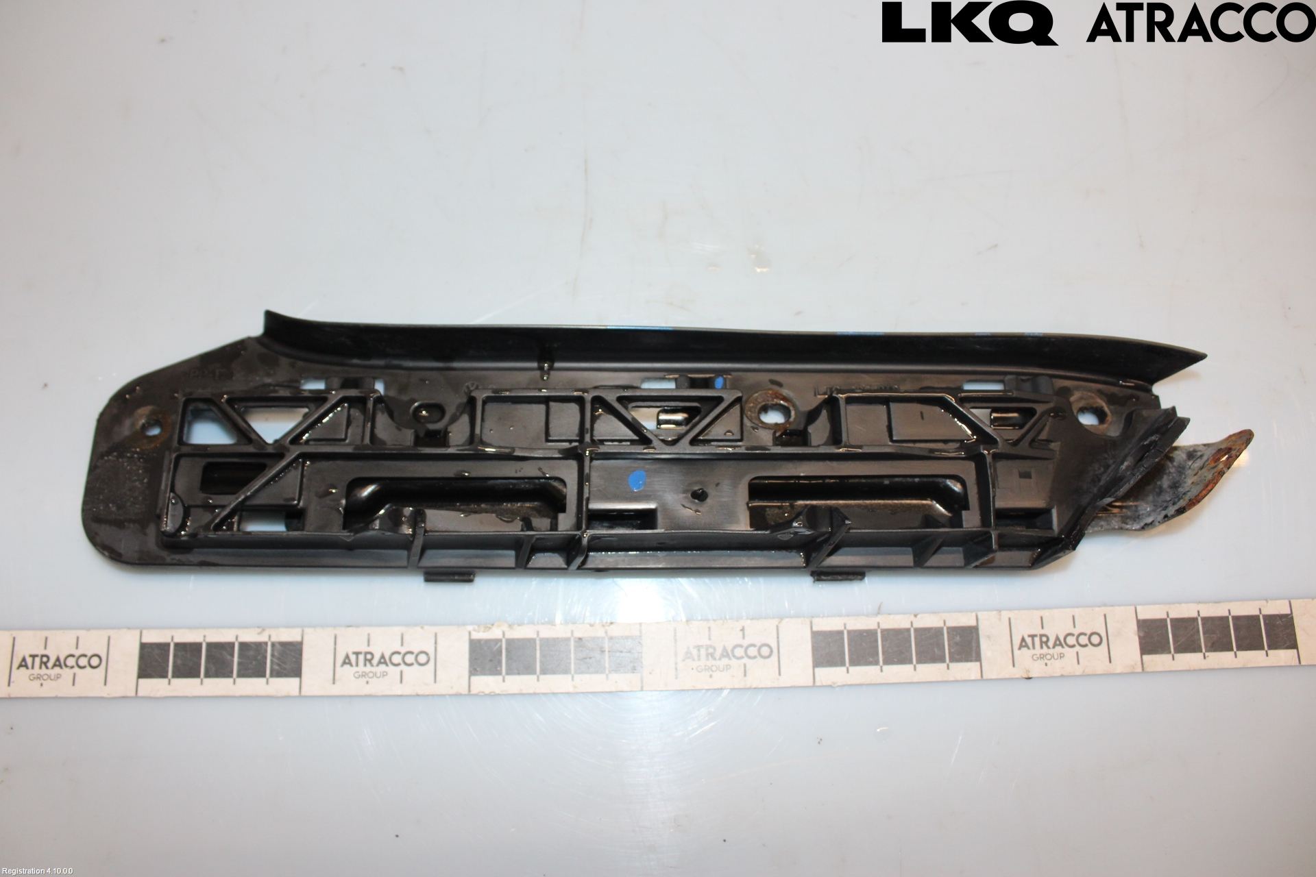 Volkswagen VW CADDY      04-10 Stötfångarfäste Fram Vä