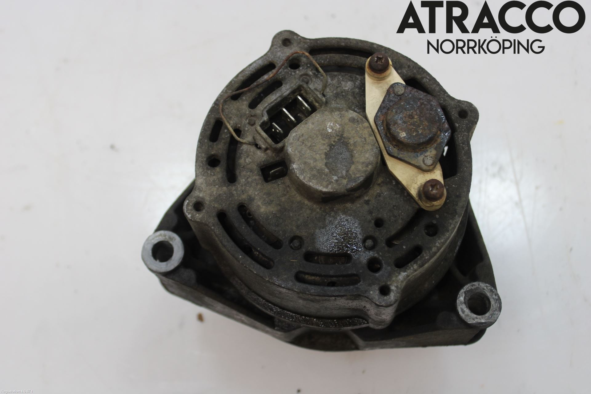 Mercedes-Benz MB 190    (W201) 82-93 Generator