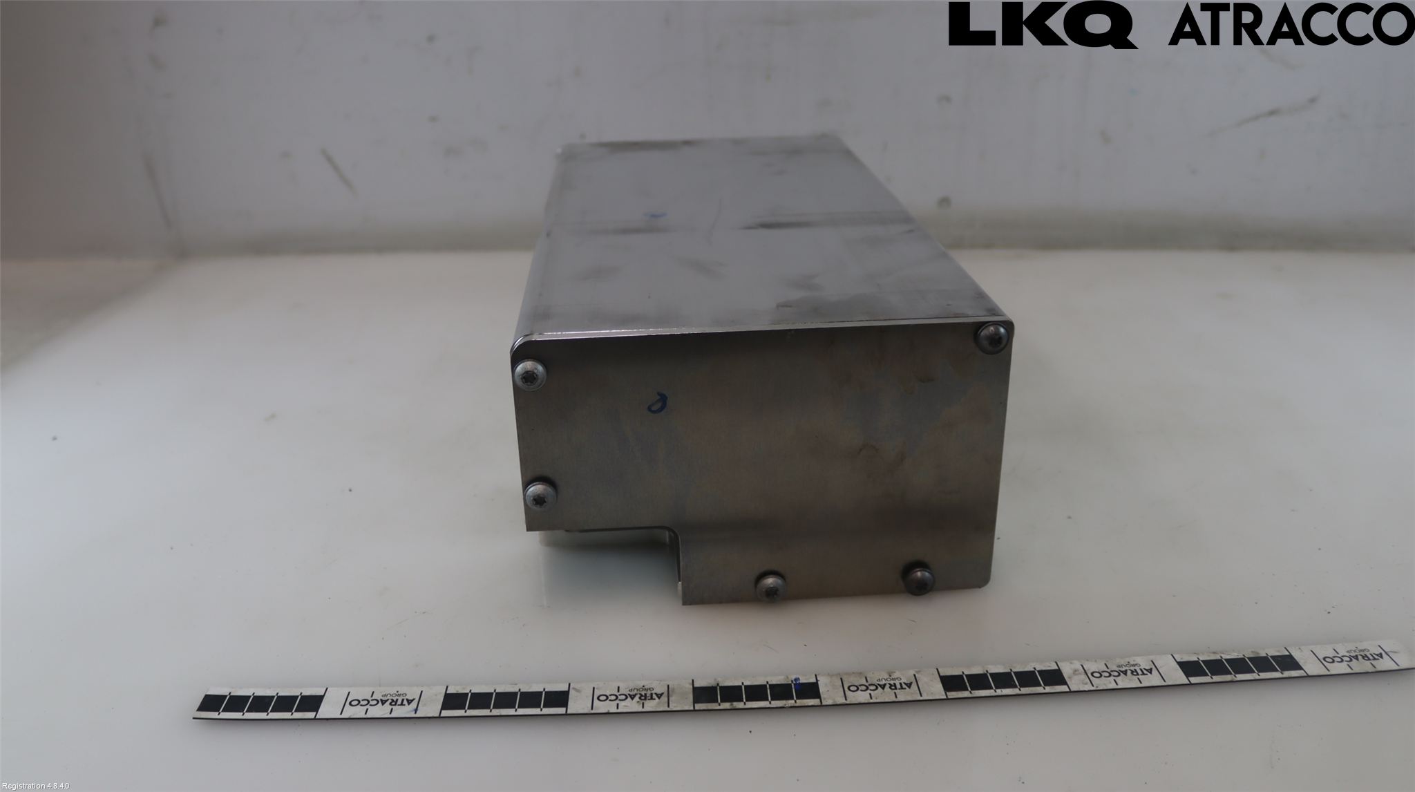 Audi Q3 F3 19- Batterilåda-Fäste-Hållare