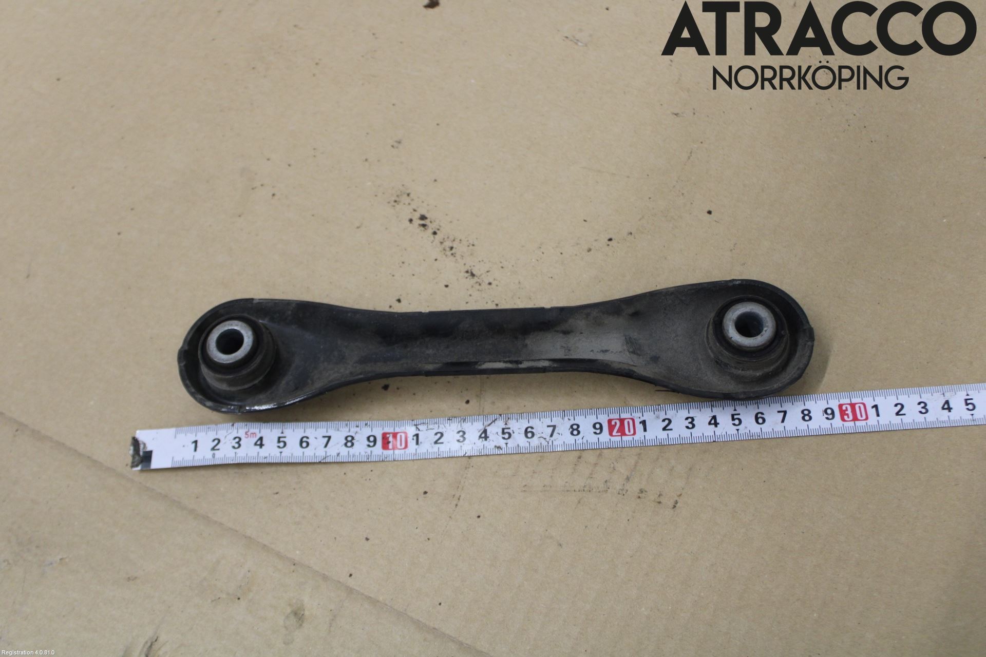 Volvo V40 12-19 Momentstag Bak