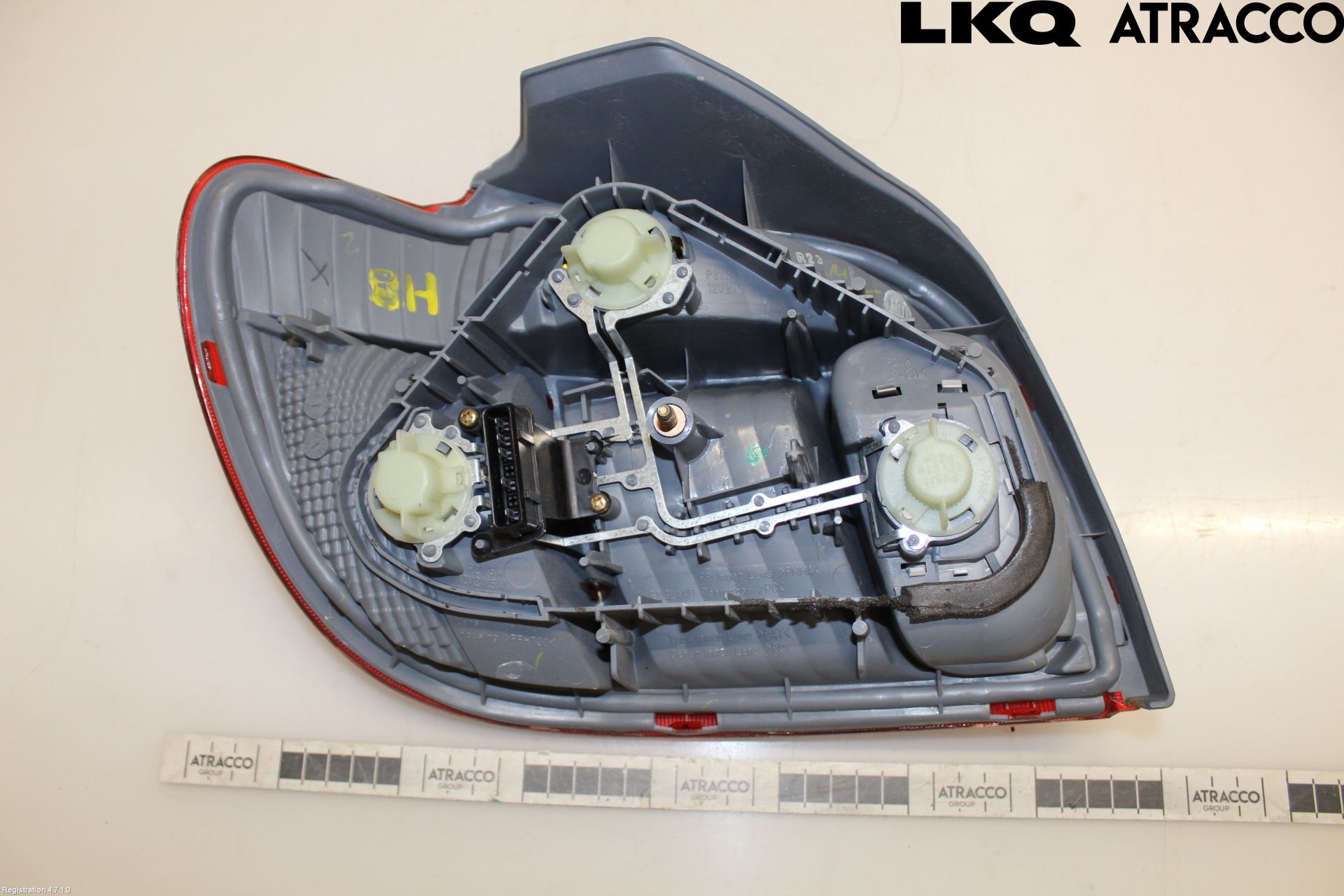 Toyota YARIS P1 03-05 Bakljus Höger