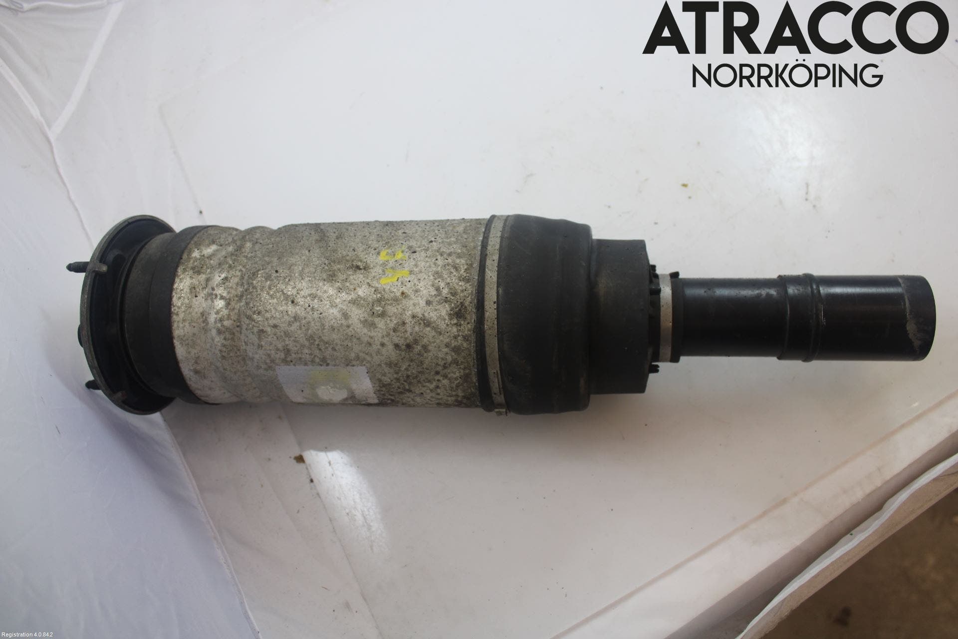 Jaguar I-PACE 18- Stötdämpare Fram