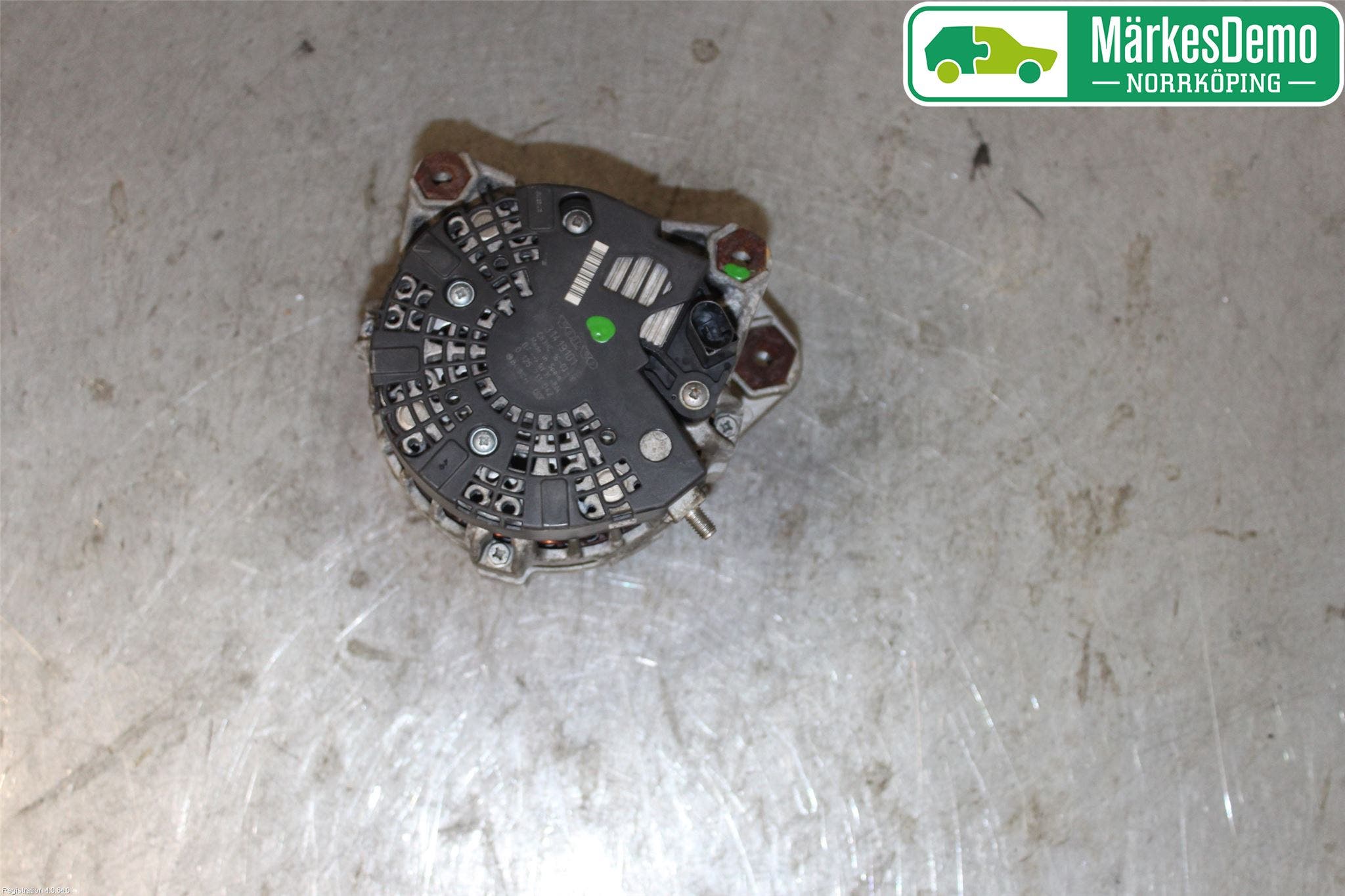 Volvo V40 12-19 Generator