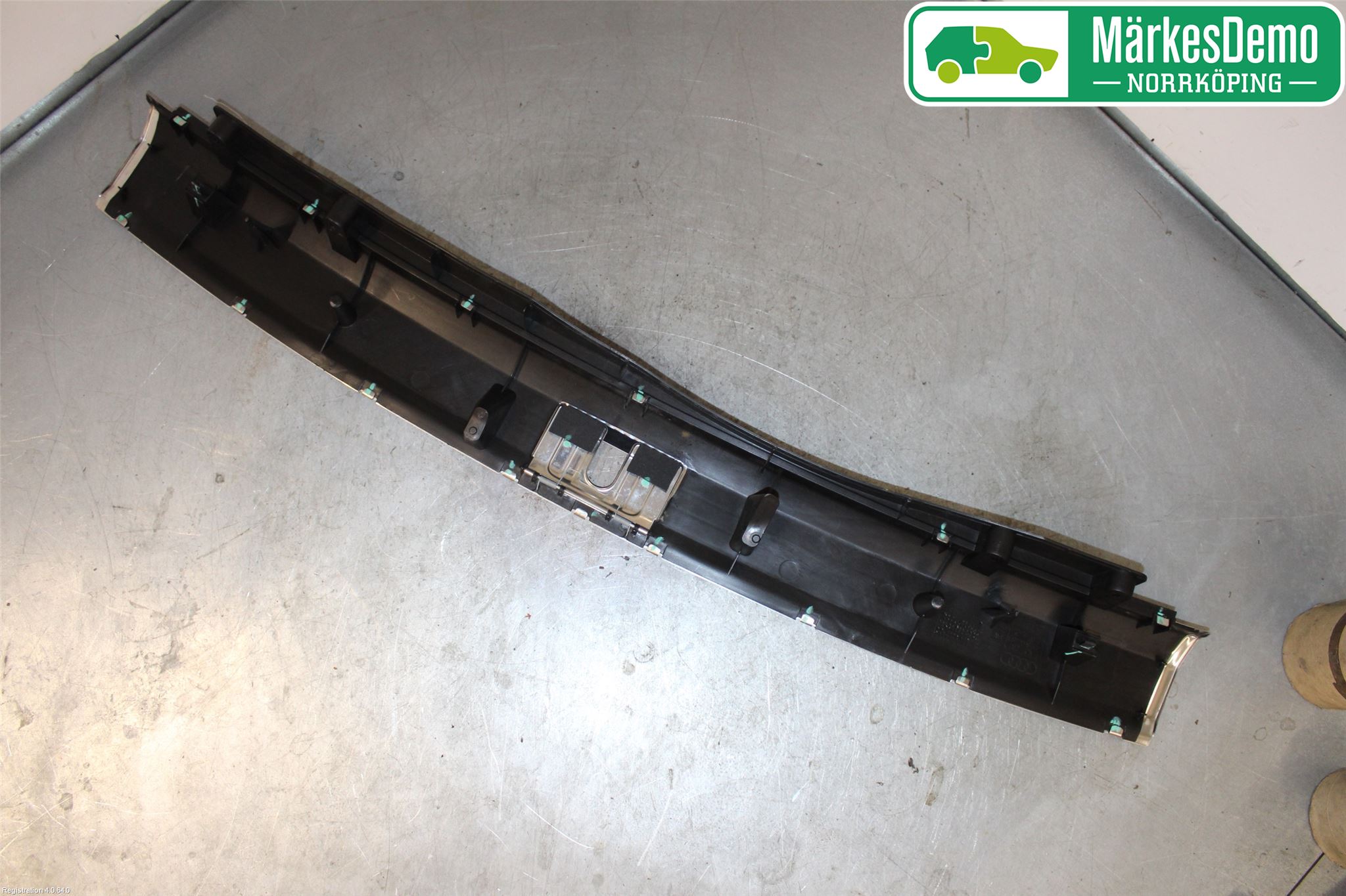 Audi A6/S6     05-11 Inr Tröskel-Insteg