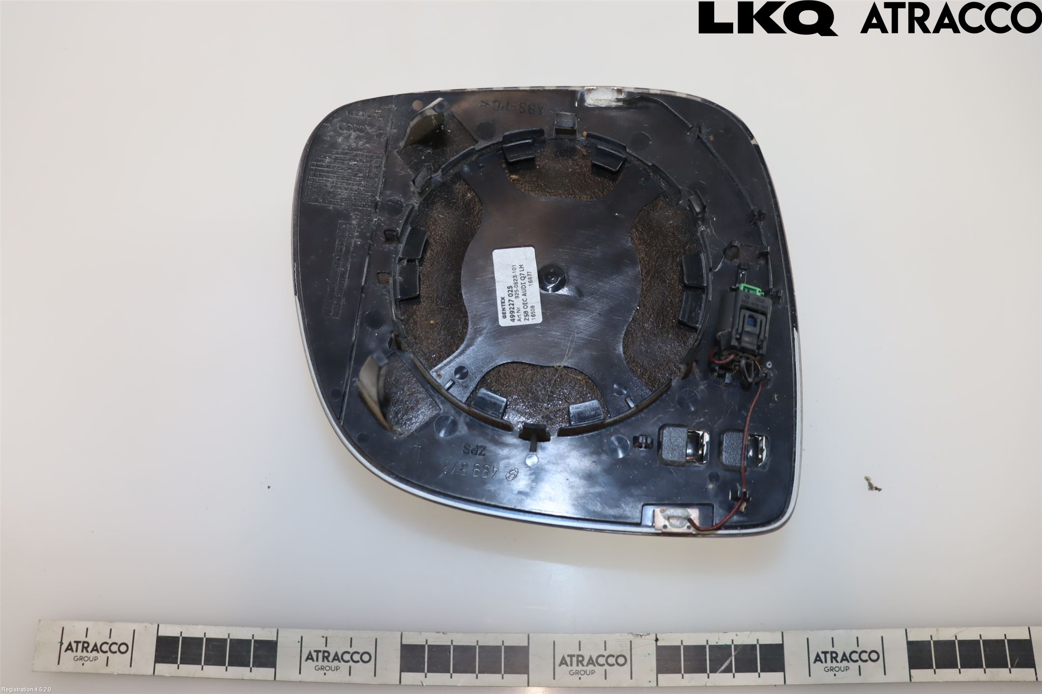 Audi Q7/SQ7 Spegelglas Vä