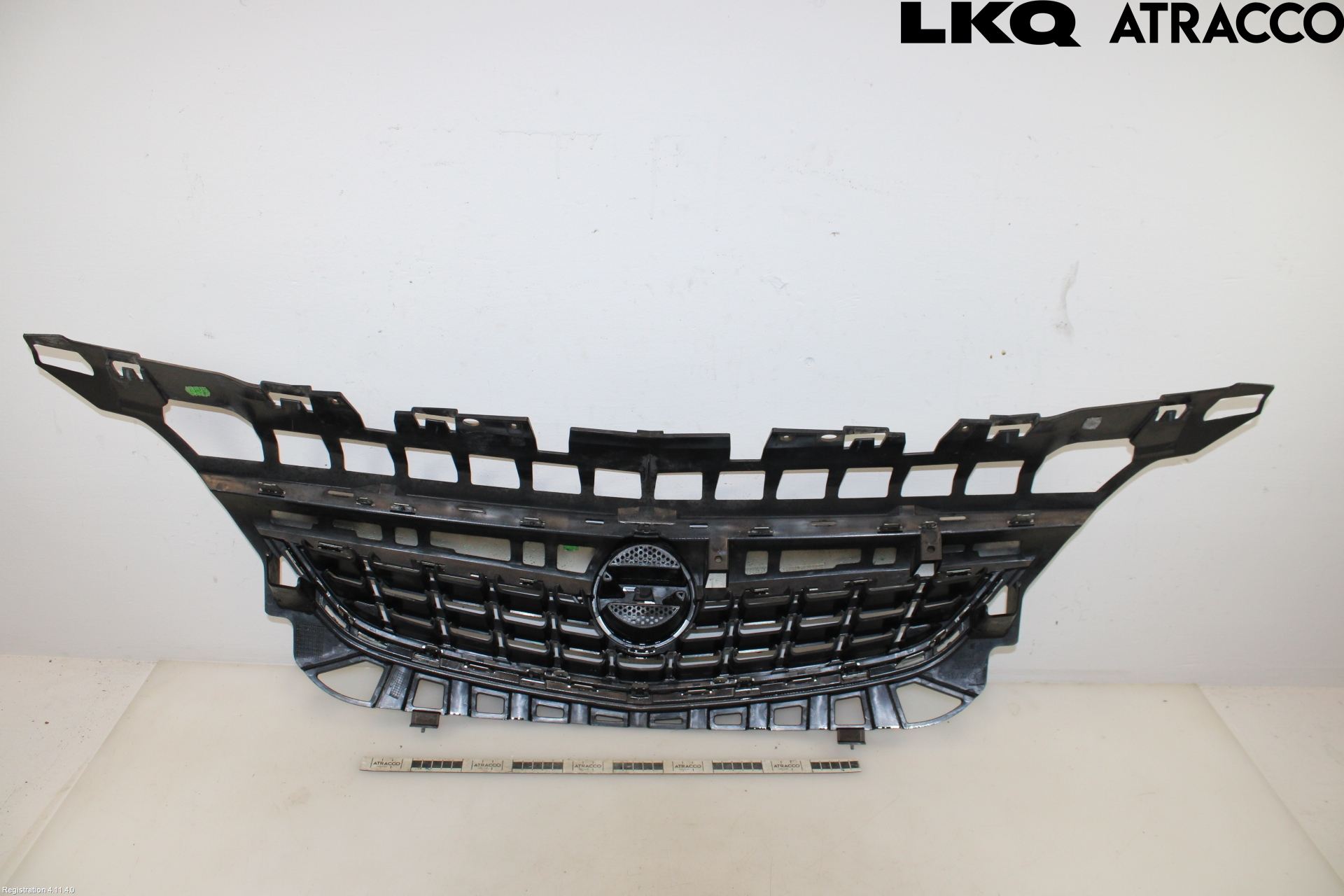 Opel ASTRA J 10-15 Grill Komp