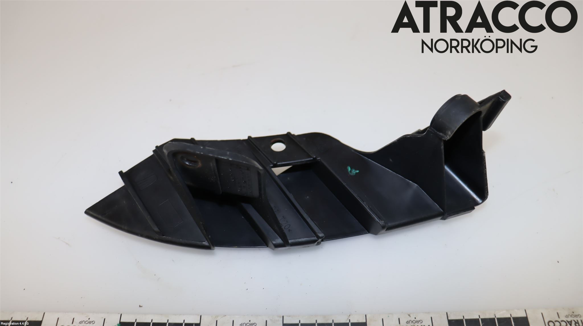 Seat LEON 06-12 Stötfångarfäste Bak Hö