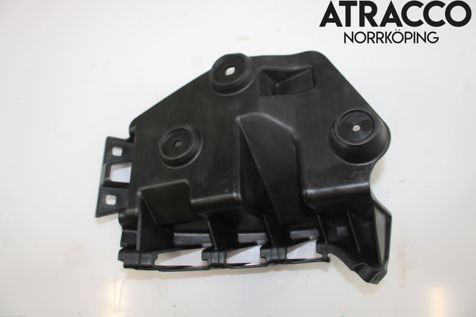 Audi A3/S3 05-13 Stötfångarfäste Bak Vä