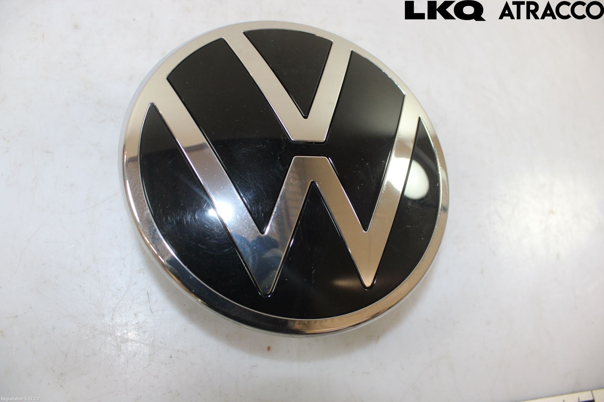 Volkswagen VW GOLF / E-GOLF VIII 20- Emblem