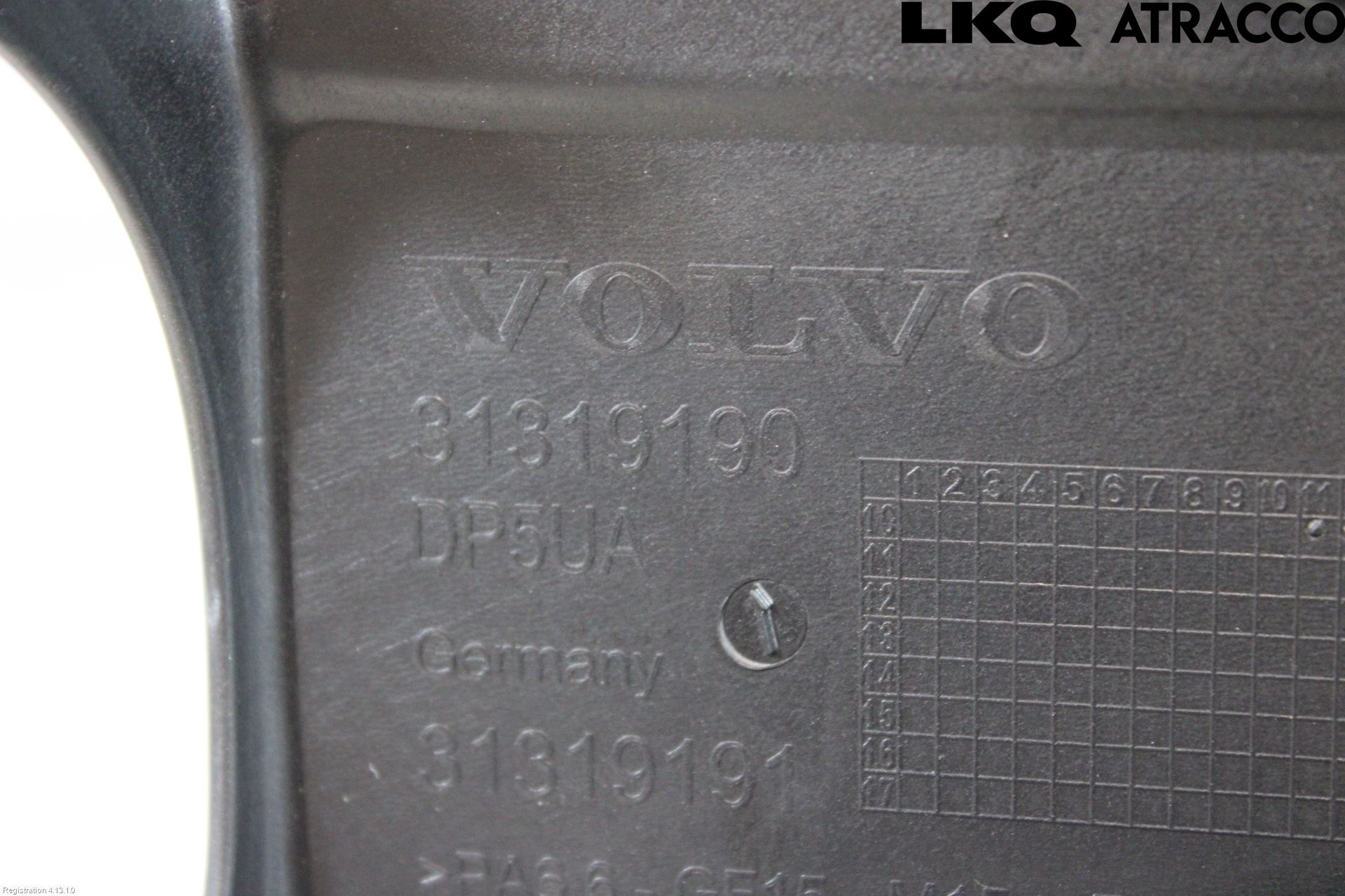 Volvo V70 08-13 Motorkåpa