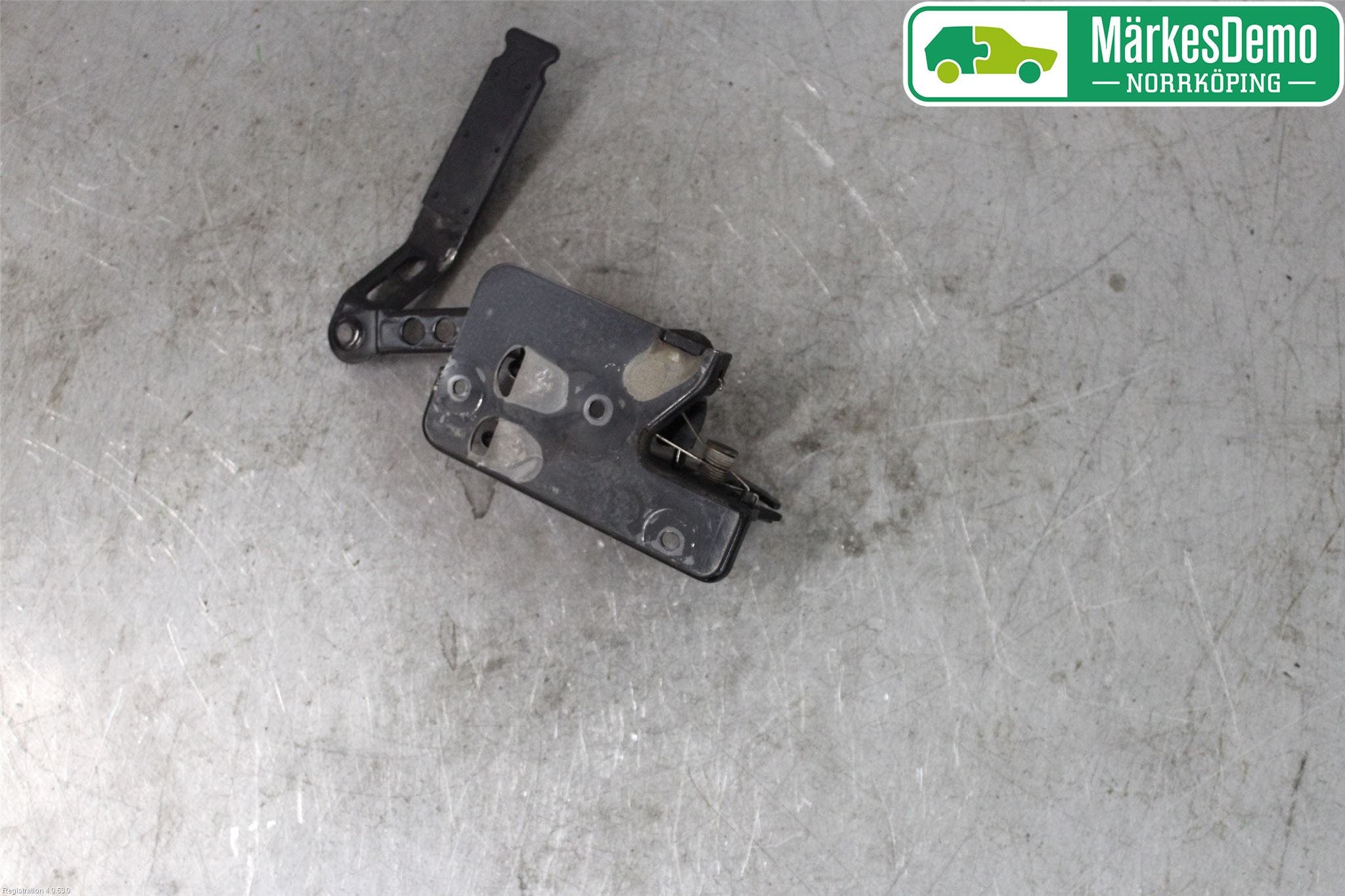 Volkswagen VW PHAETON Huv Spärr