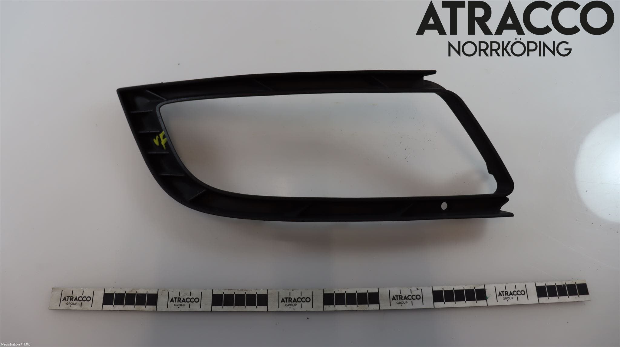 Skoda SUPERB 09-15 Dimljussarg Fram