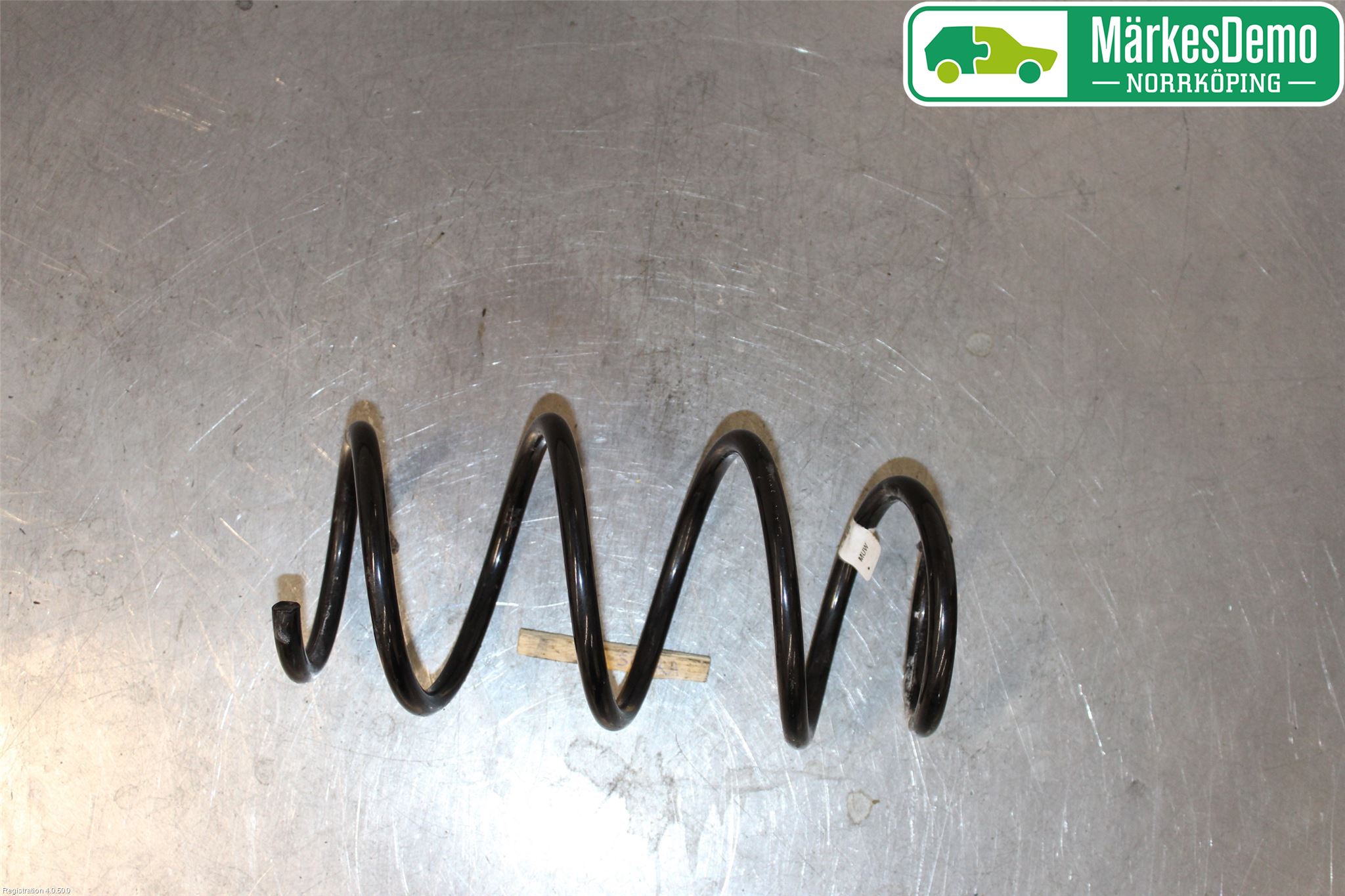 Volkswagen VW PASSAT 15-19 Fjäder Fram