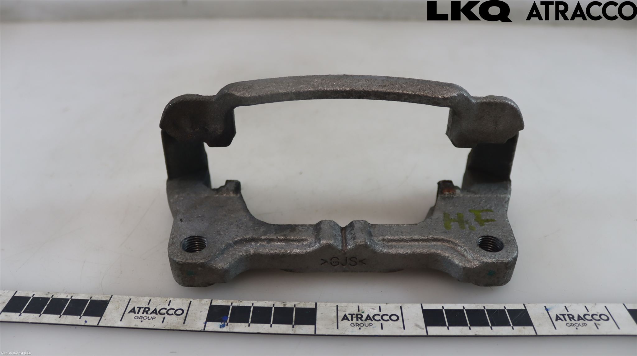 MG 4 23- Bromsokshållare