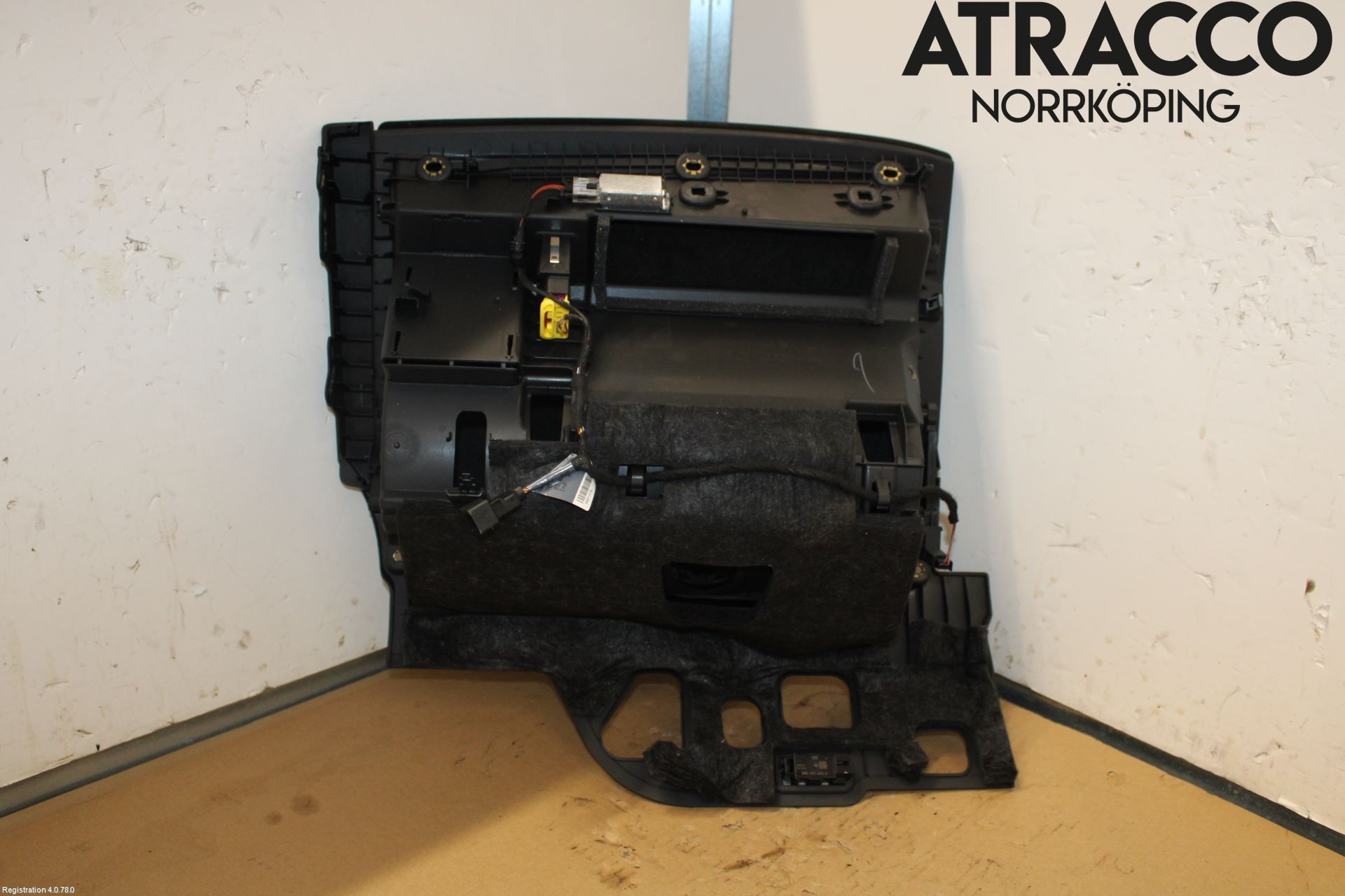 Audi A5 17- Handskfack