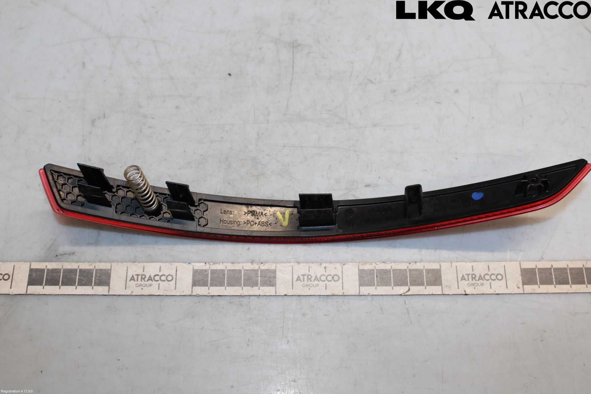 Audi A4/S4 B9 16-19 Dimljus/Reflex Bak