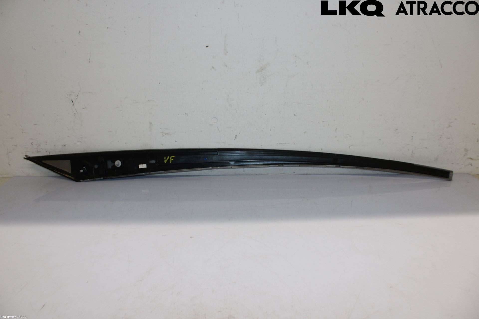Volkswagen VW ID.7/TOURER 24- Inr Plastd A-B-C Stolpe