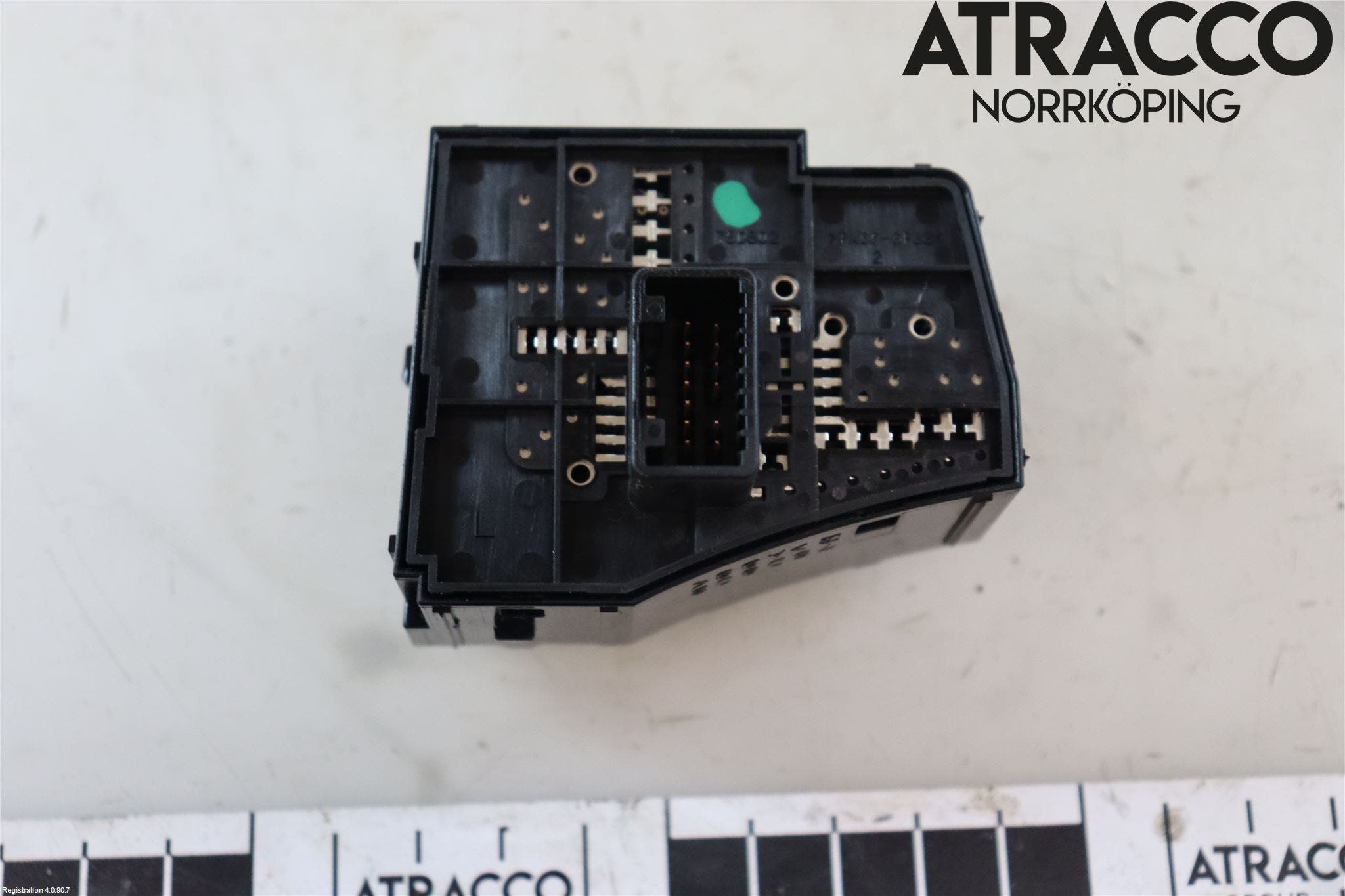 Toyota PRIUS ZVW30 09-20 Strömställare Multifunktion