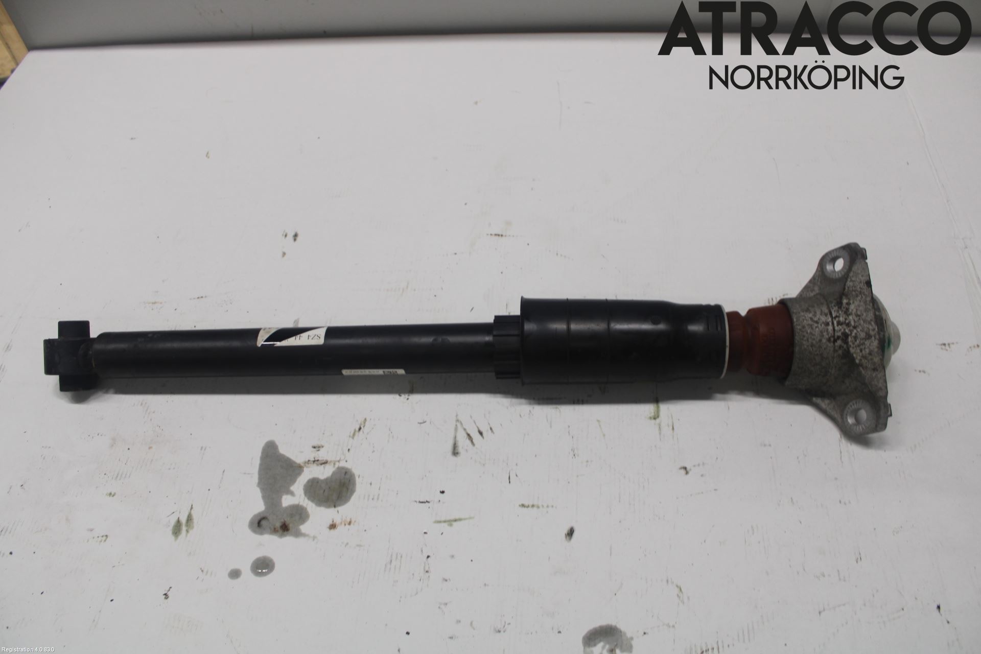 Audi A4/S4 B9 16-19 Stötdämpare Bak