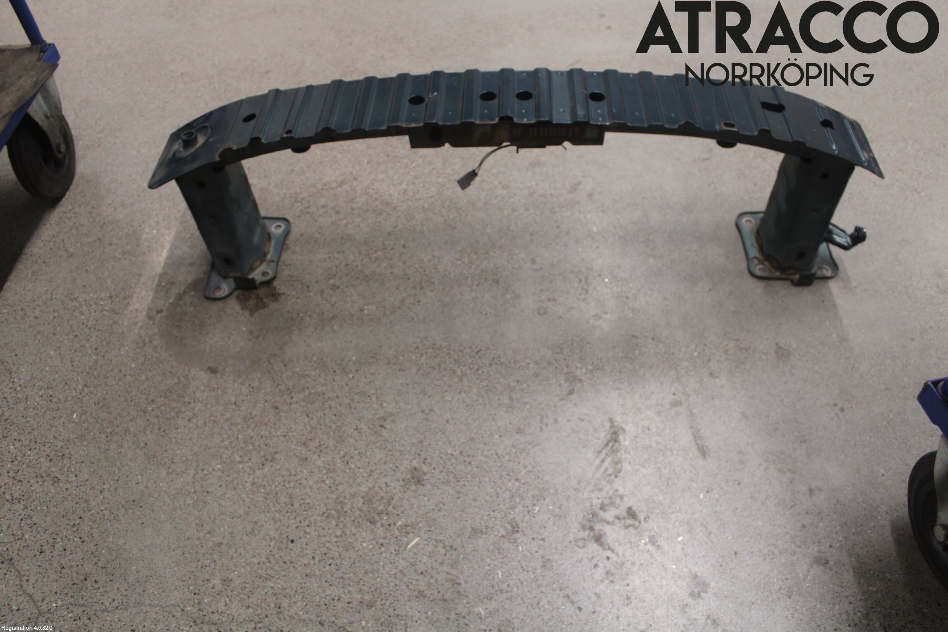 Ford FOCUS     04-07 Stötfångarbalk Fram