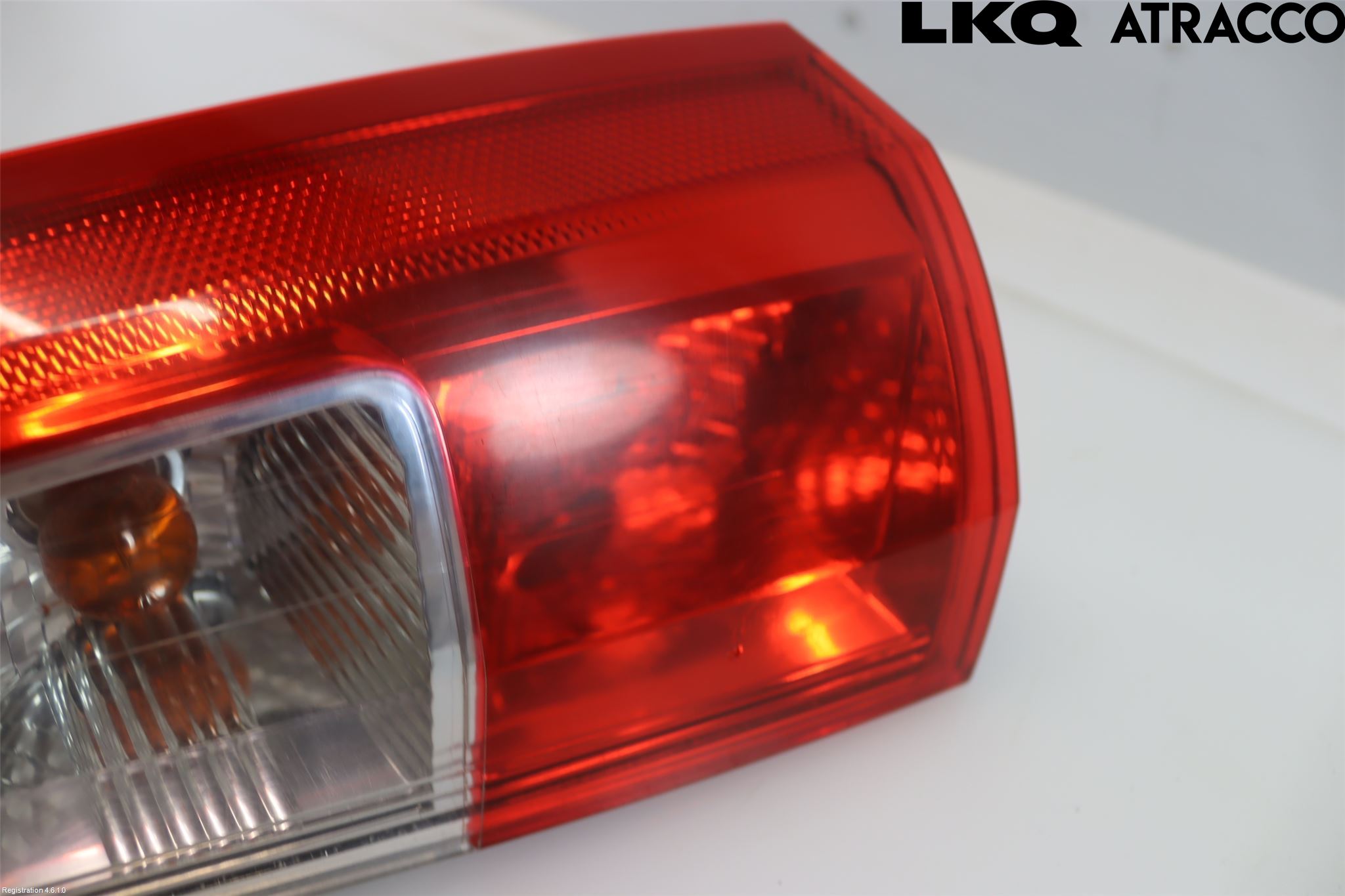 Volvo V70 00-04 Bakljus Höger