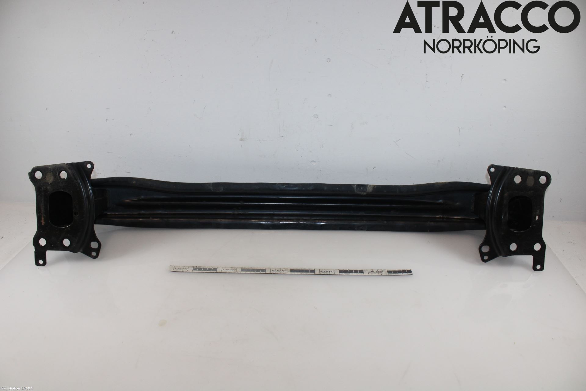 Volkswagen VW CADDY      04-10 Stötfångarbalk Fram