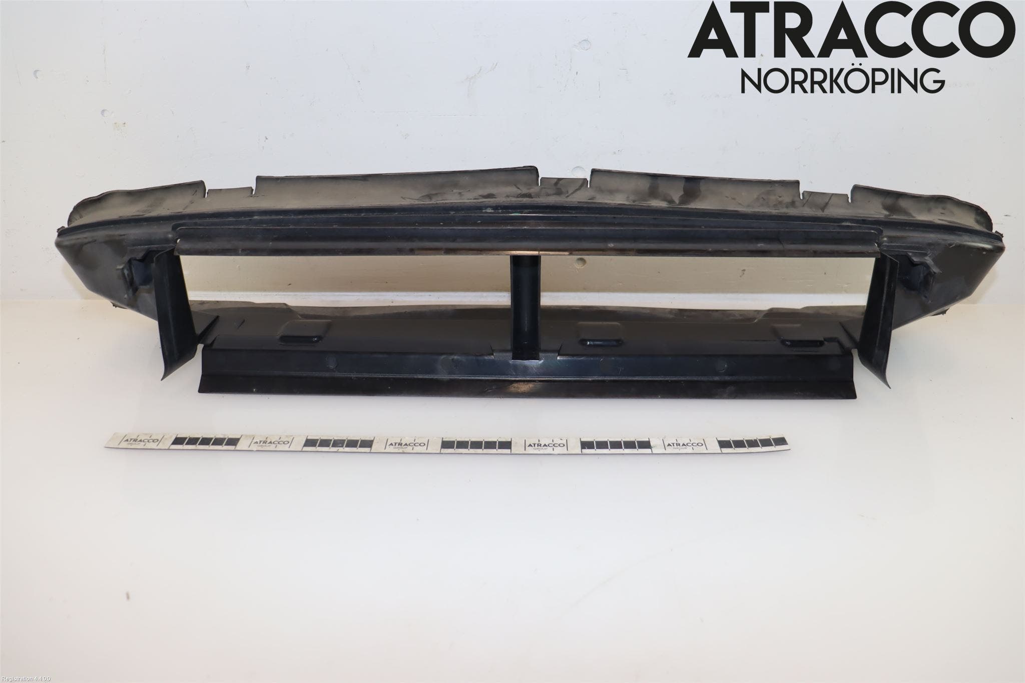 Ford TRANSIT/TOURNEO CONNECT 13-22 Deflektor Plåt-Plast Kylning