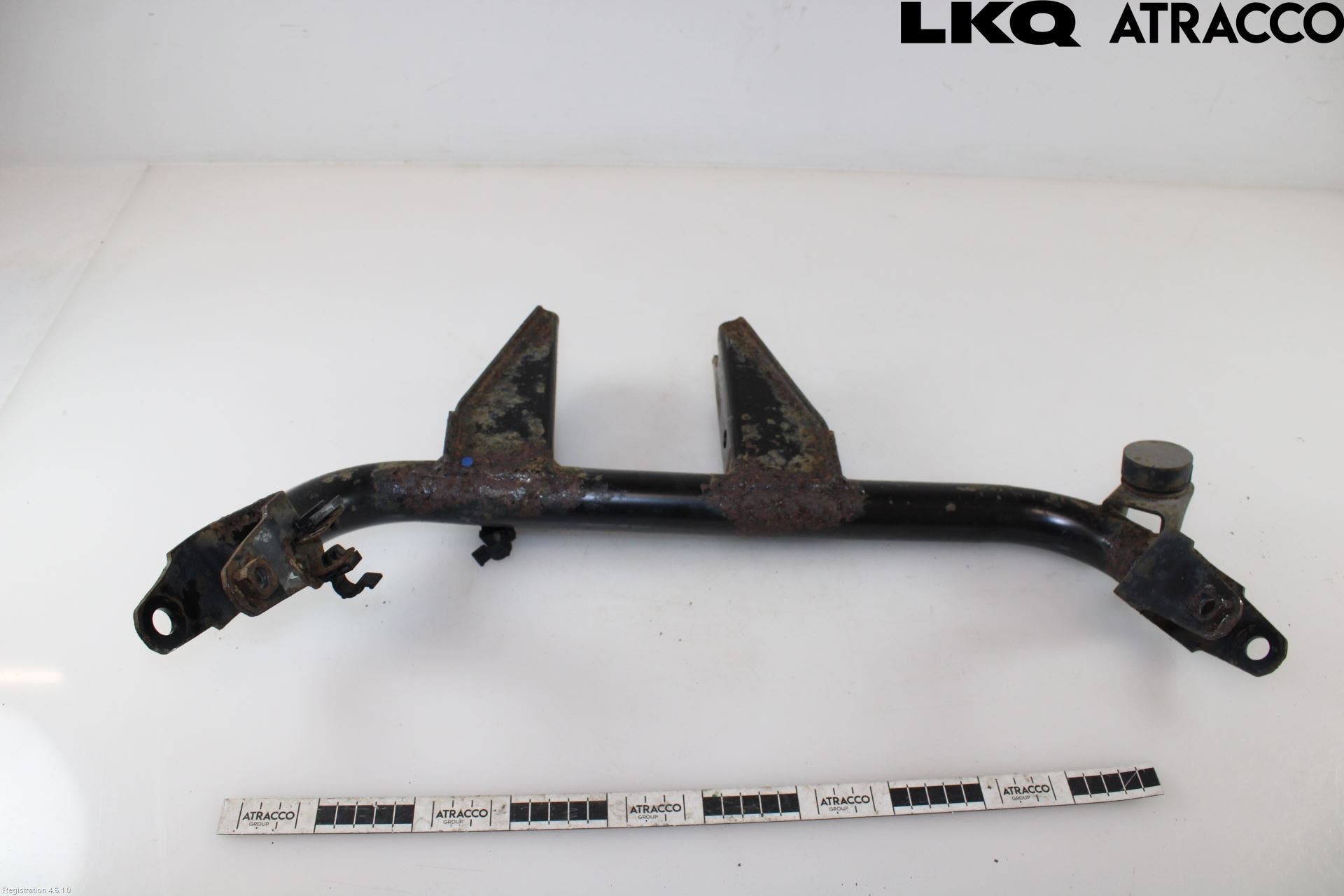 Suzuki VITARA 15- Bakaxel Fäste