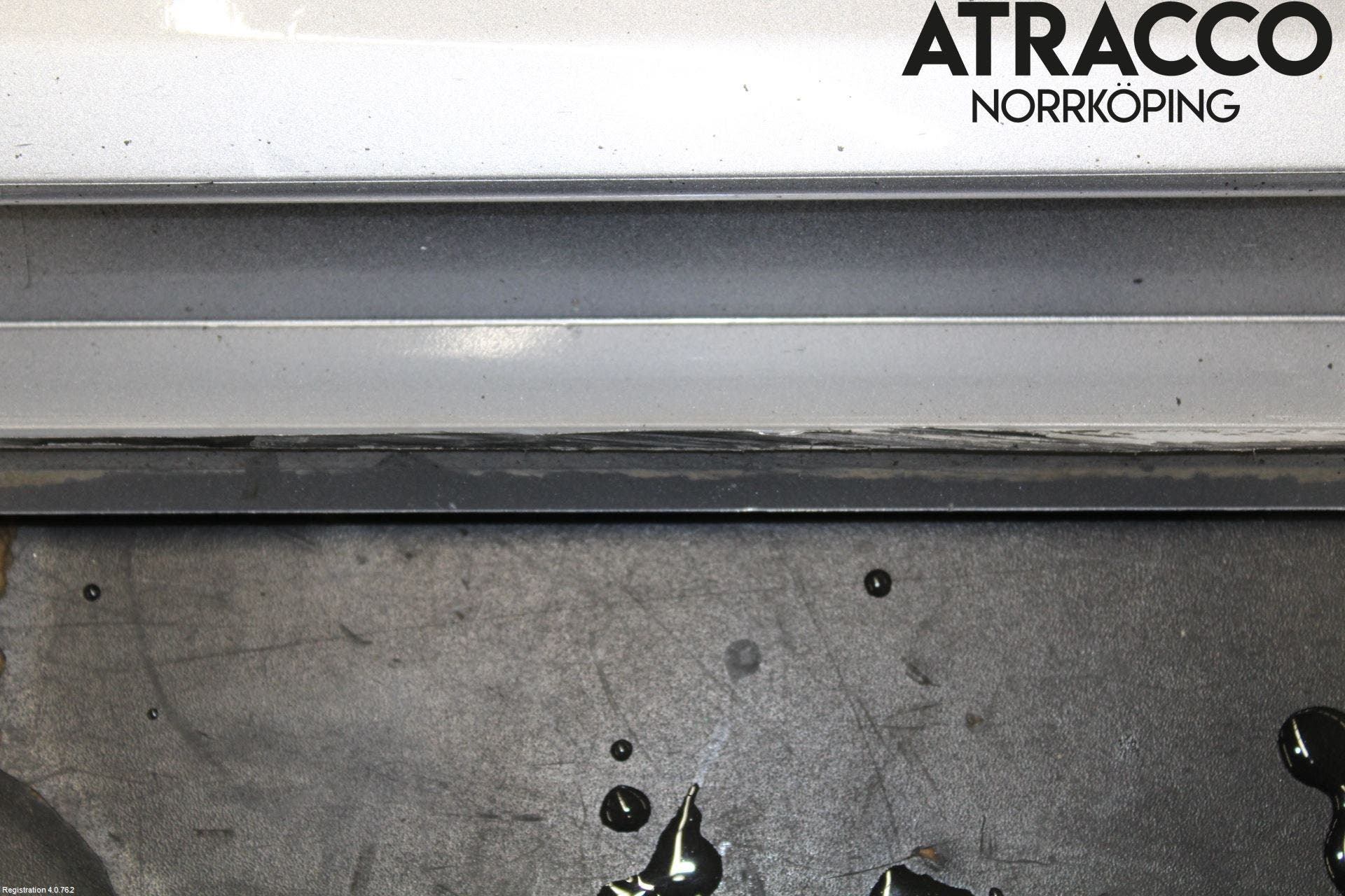 Audi A6 F2/C8 19- Sidokjol Vä