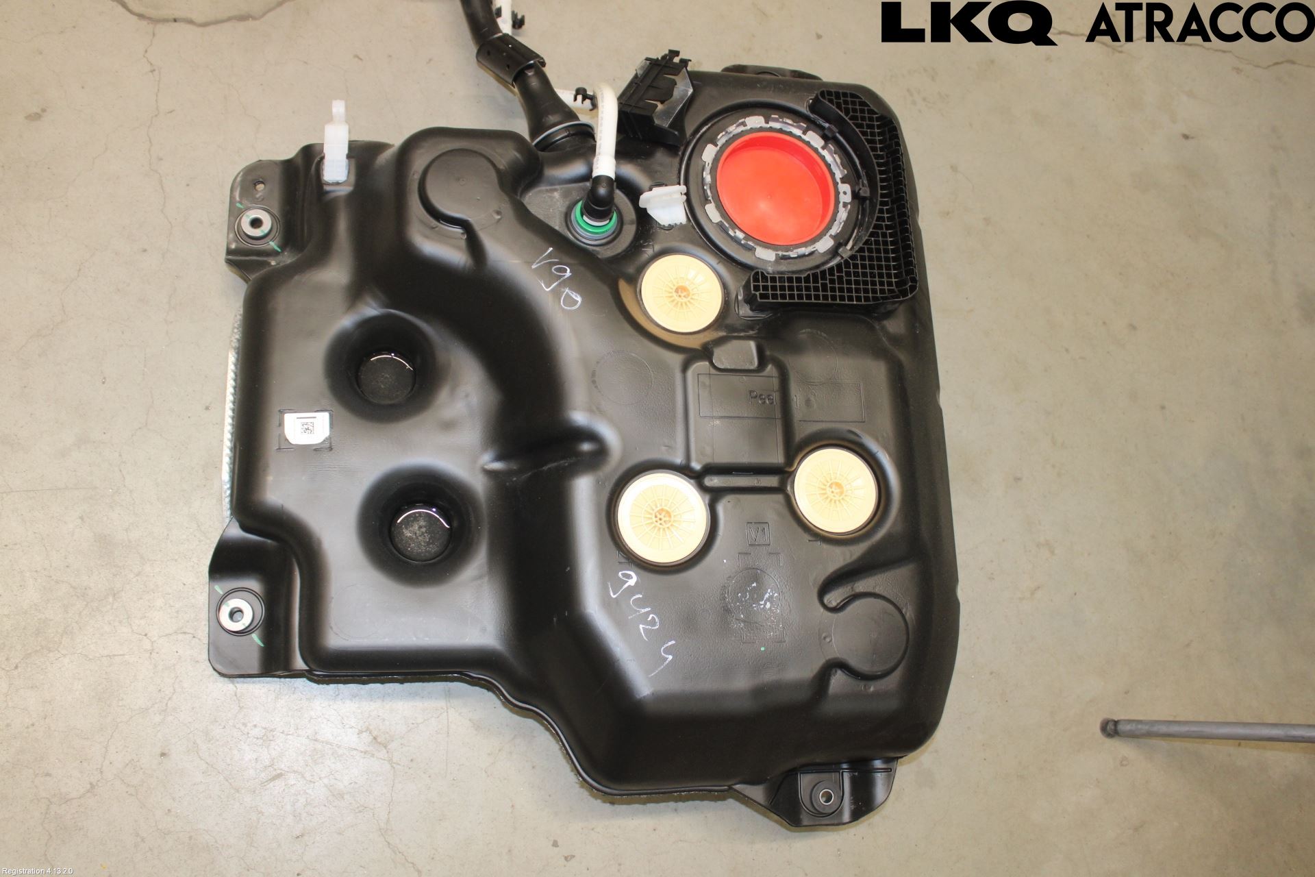 Volkswagen VW PASSAT 24- Bränsletank