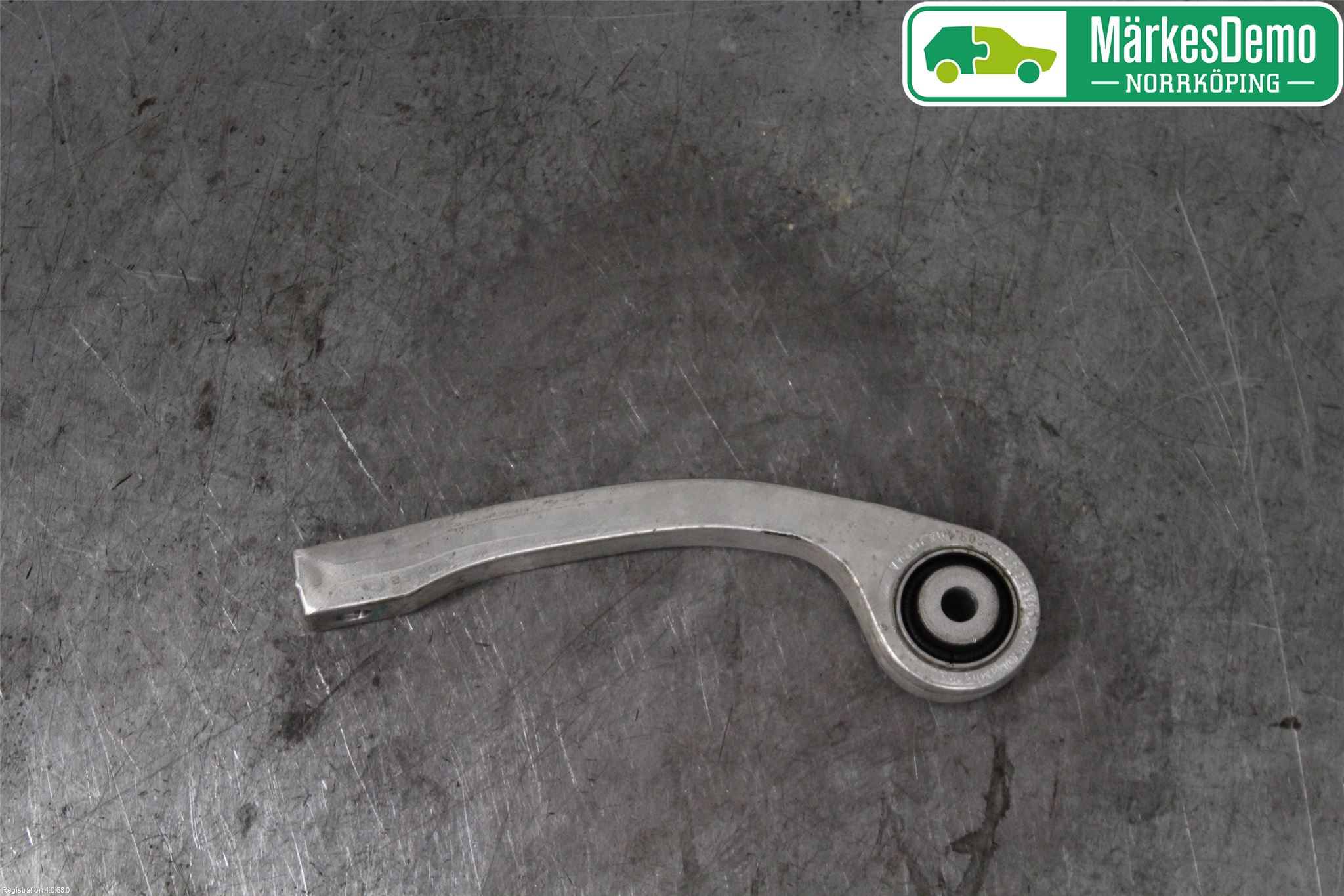 Audi A4/S4 B9 20- Krängningshämmarstag Bak