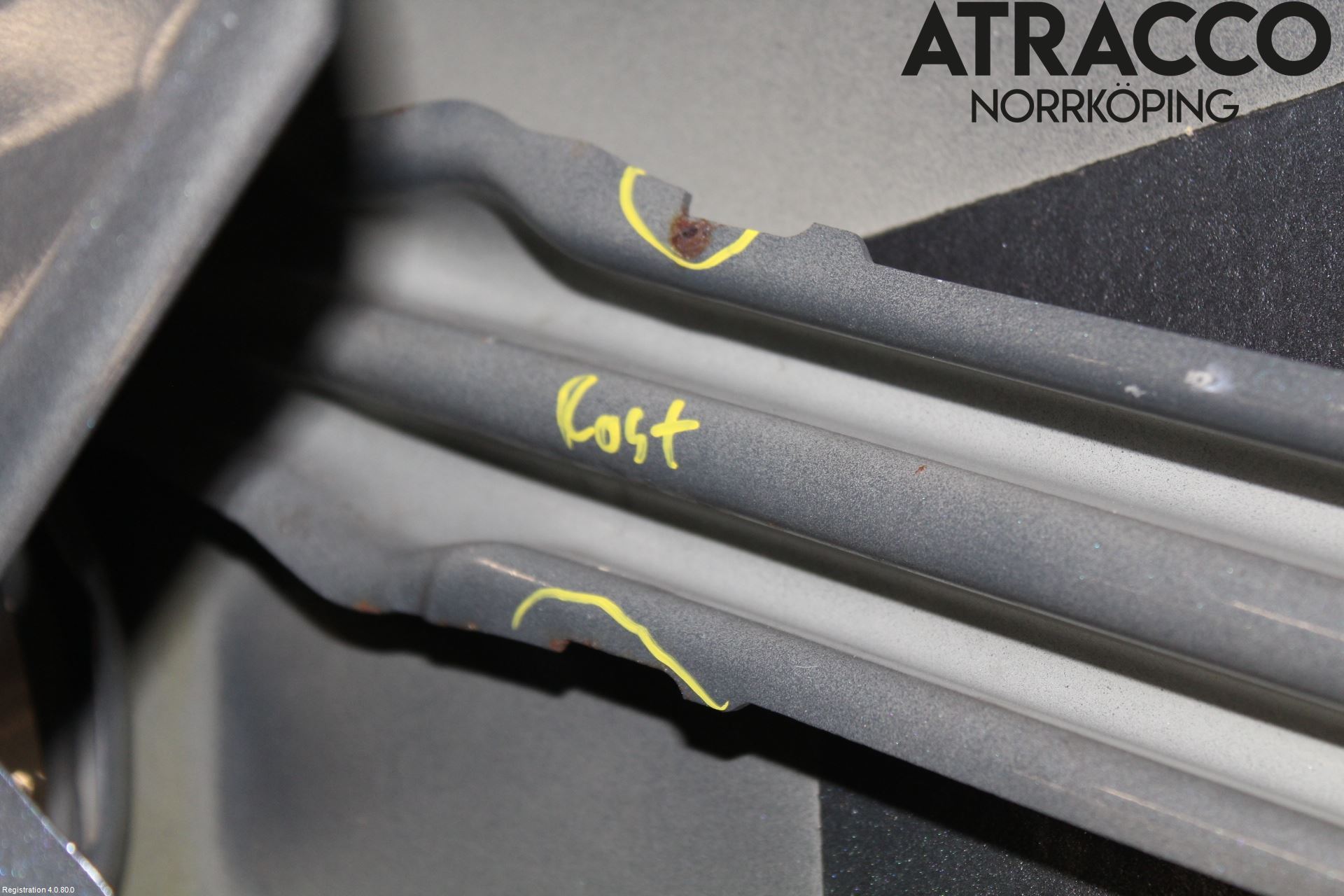 BMW 5 E60/61 Sed/Tou 02-10 Dörr Bak Höger