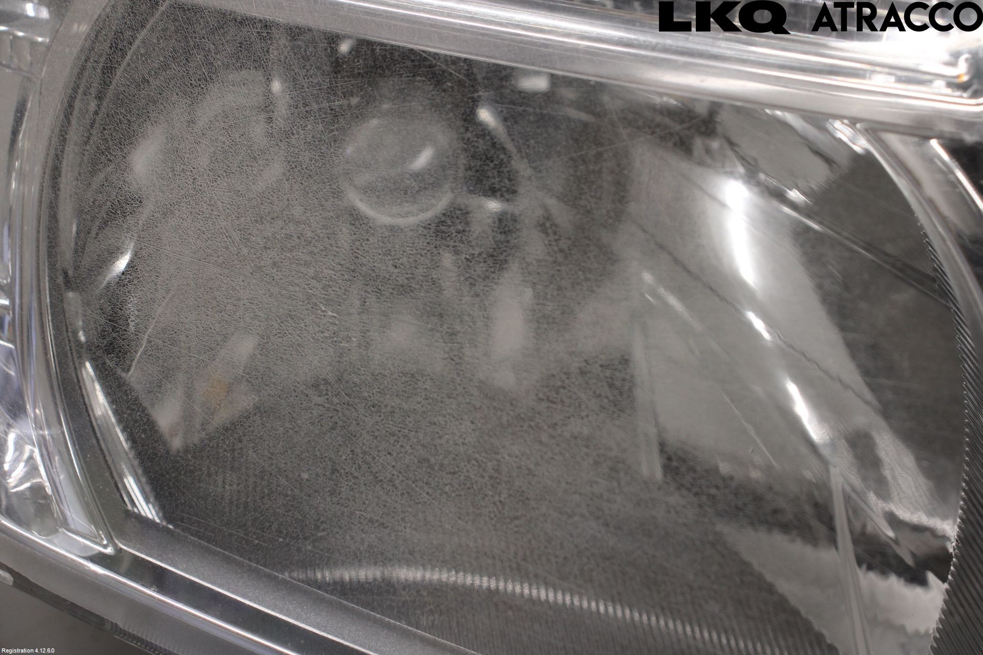 Nissan NAVARA 05-16 Strålkastare Höger