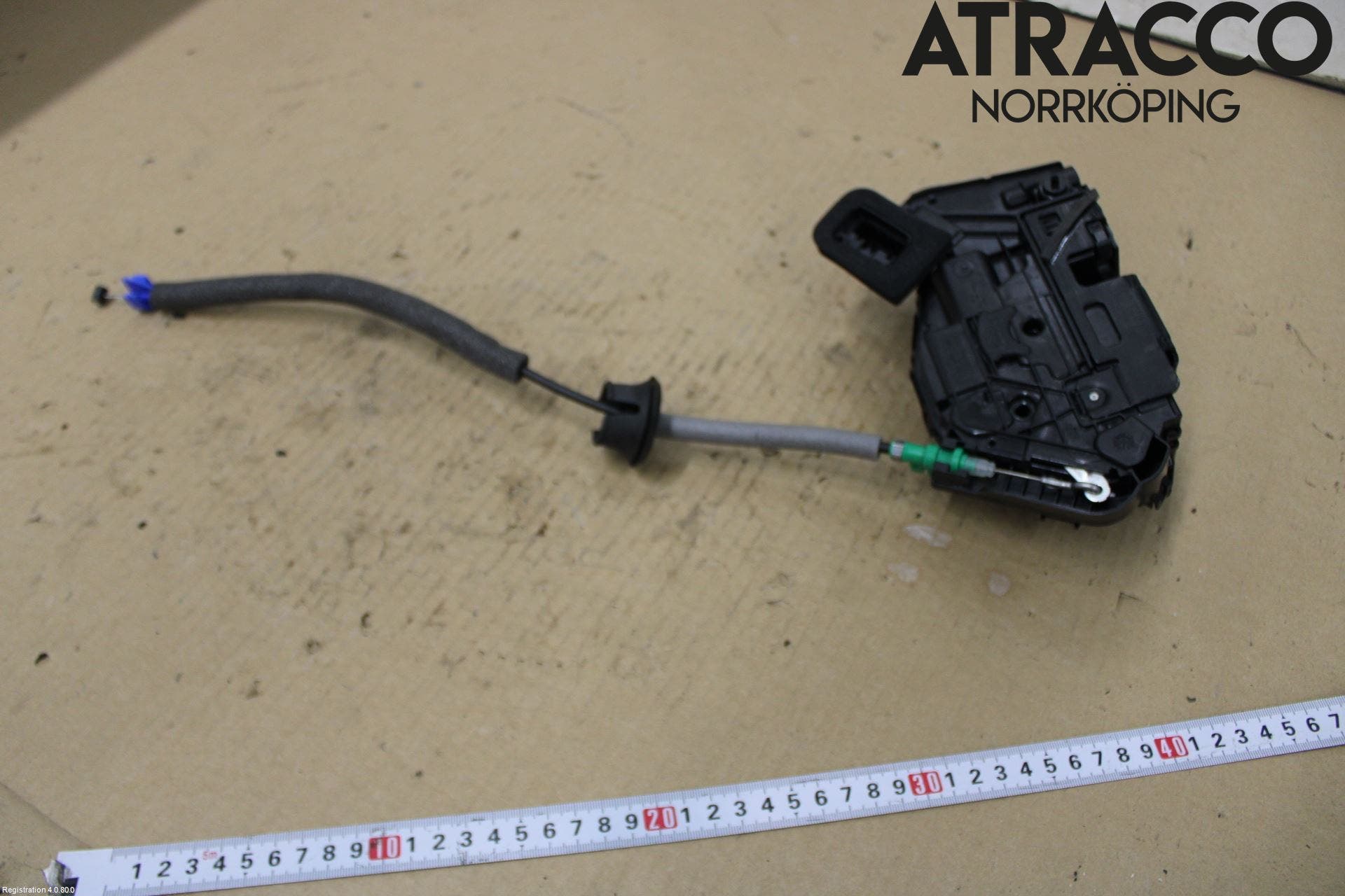 Audi Q3 F3 19- Låskista-Dörrlås