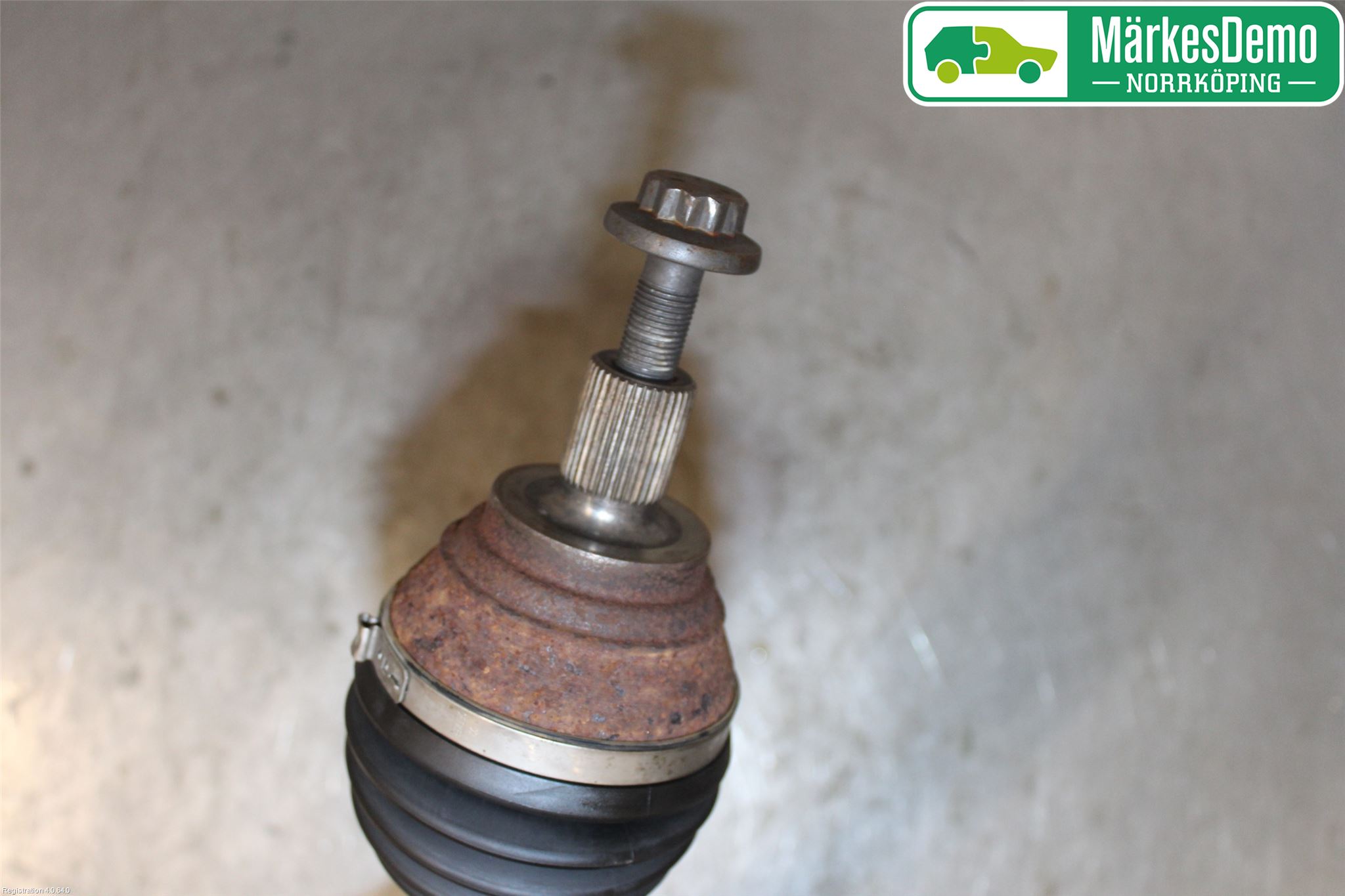 Volkswagen VW GOLF / E-GOLF VII 13-20 Drivaxel Fram Vänster